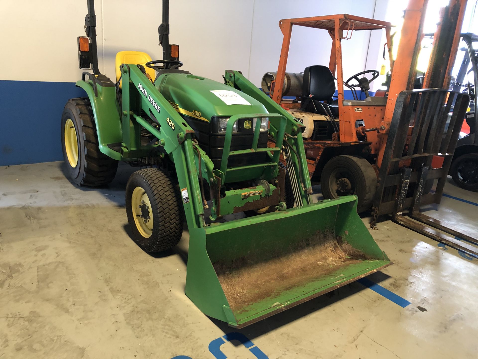 2003 JOHN DEERE 4310 TRACTOR WITH BUCKET