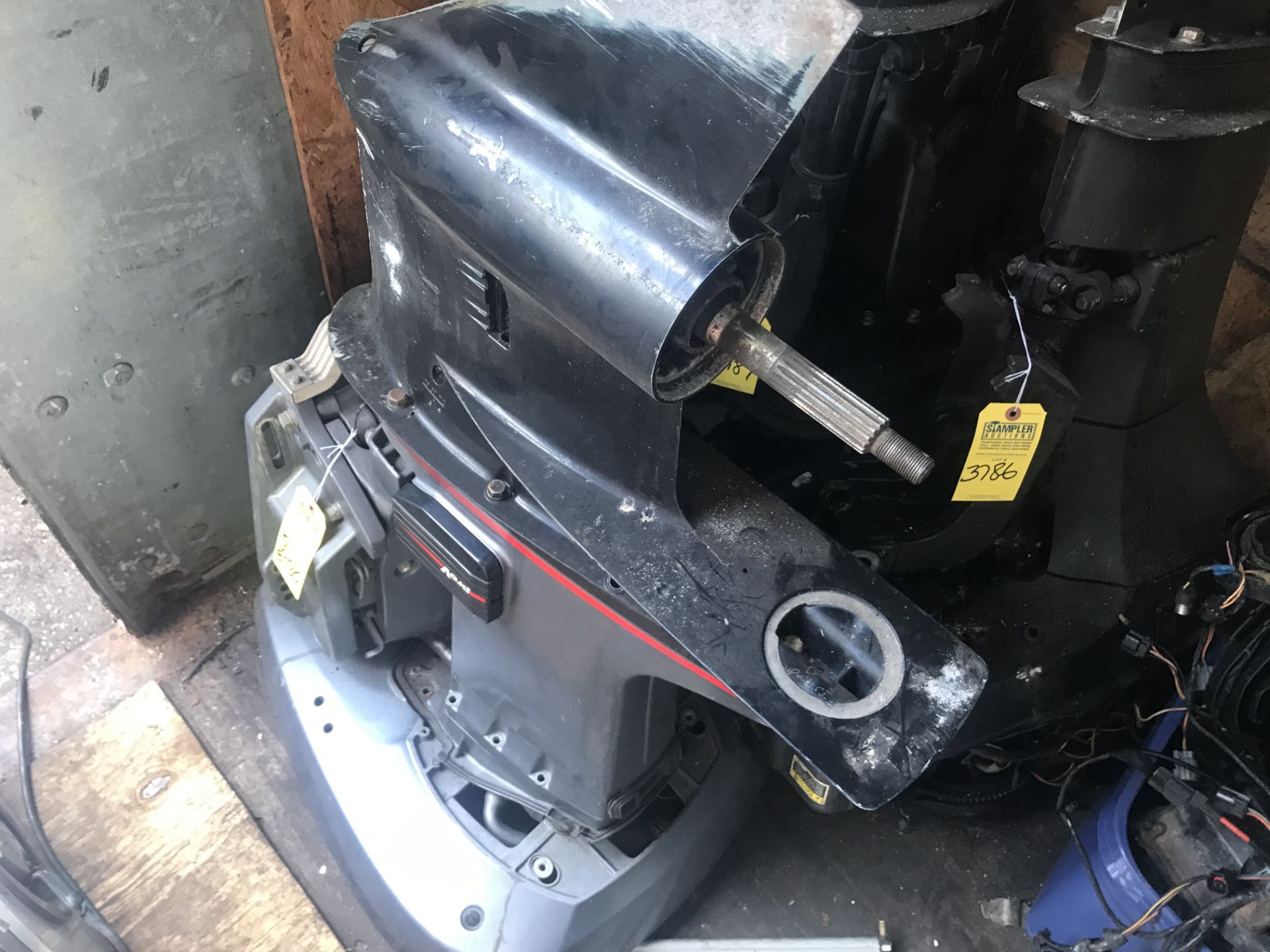 YAMAHA OUTBOARD MOTOR - 150HP (WITH LOWER UNIT & POWER TRAIN)