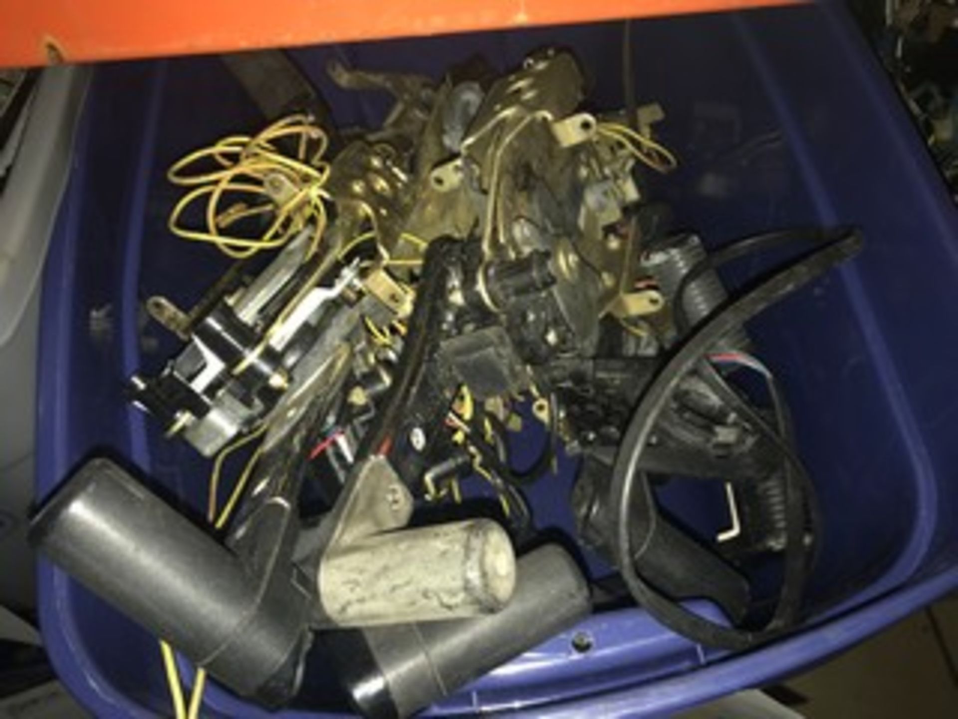 ASSORTED TOP MOUNT SHIFTERS - OMC / EVINRUDE / JOHNSON - Image 2 of 2