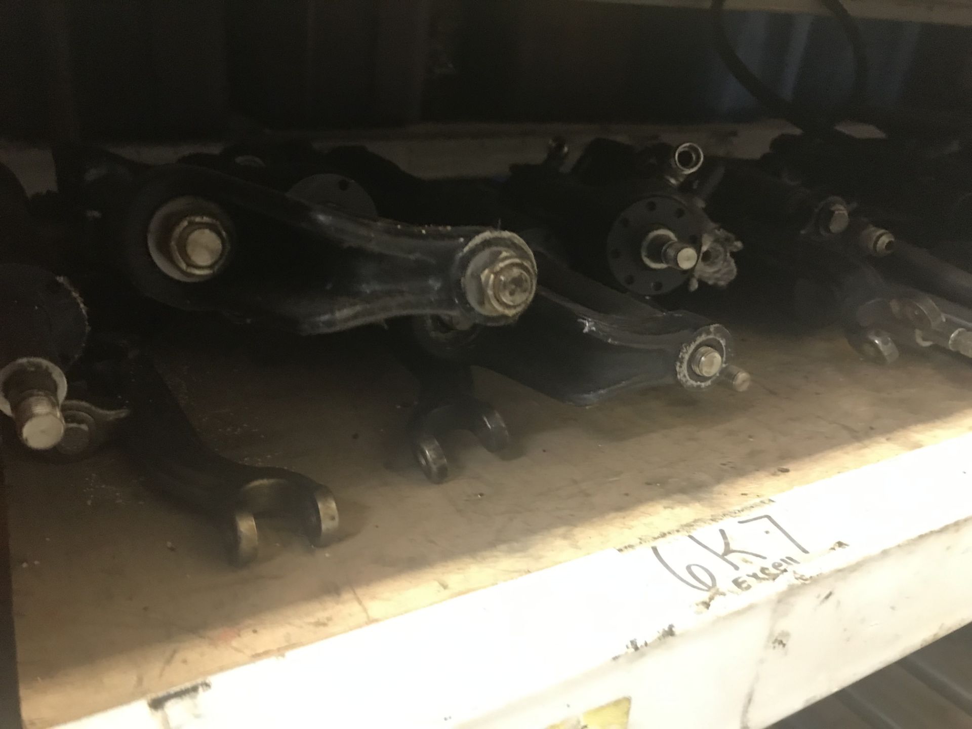 ASSORTED HYDRAULIC STEERING PARTS - Image 2 of 5
