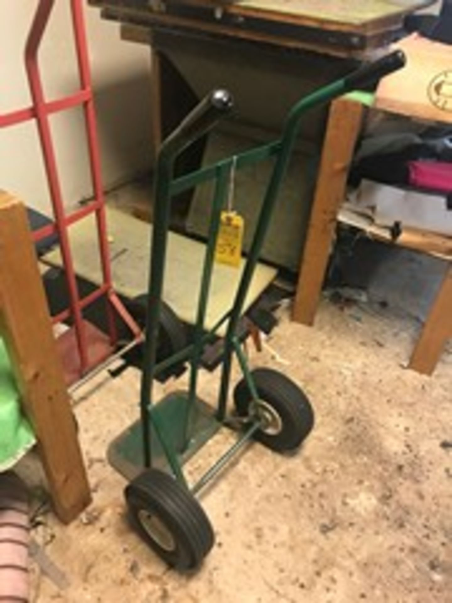 GREEN HAND TRUCK