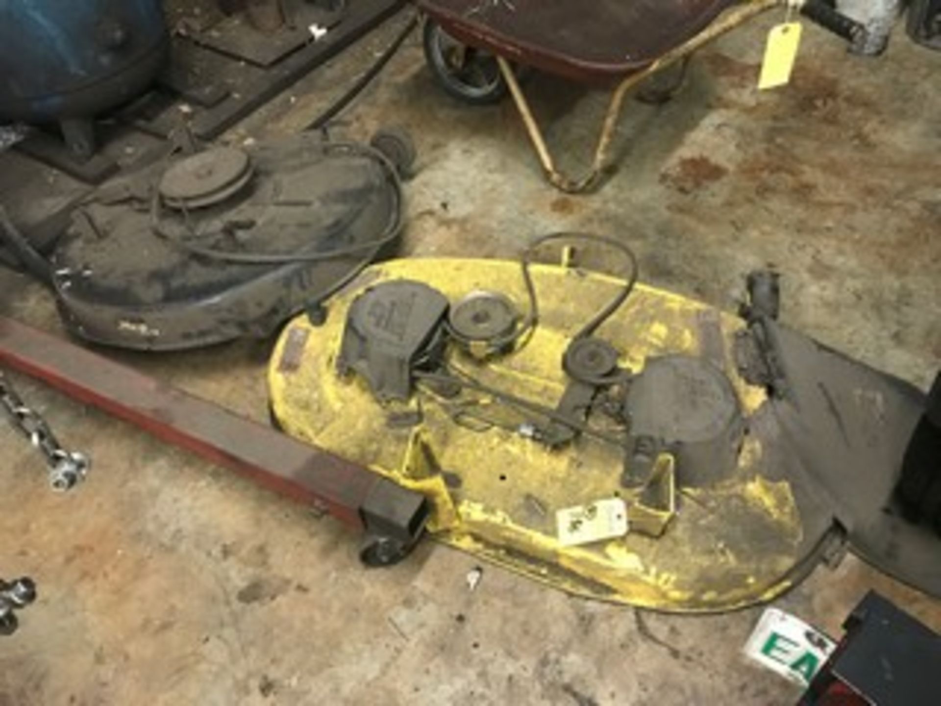 MOWER DECKS (FOR RIDING MOWERS)