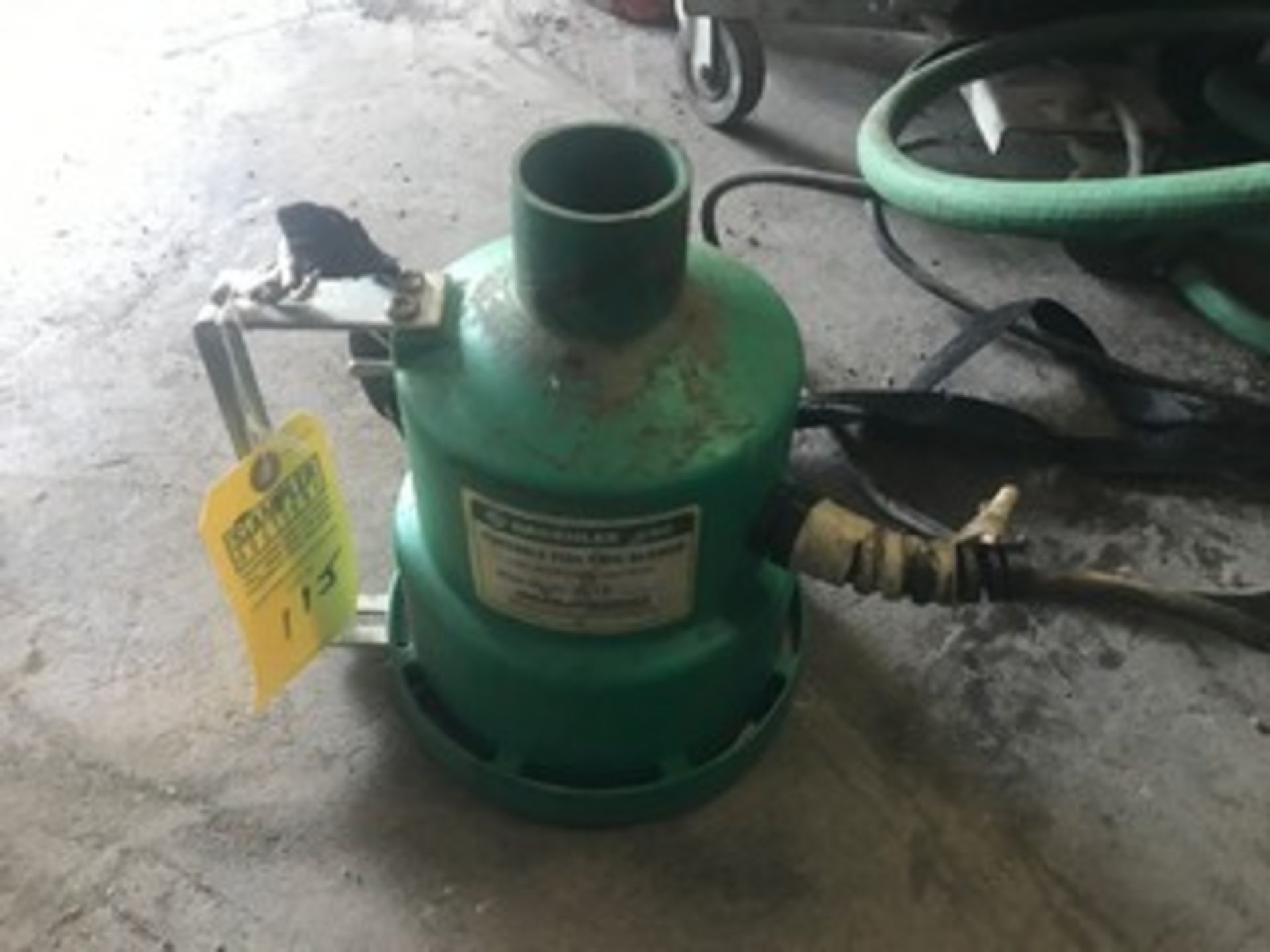 GREENLEE 590 PORT FISHTAPE BLOWER