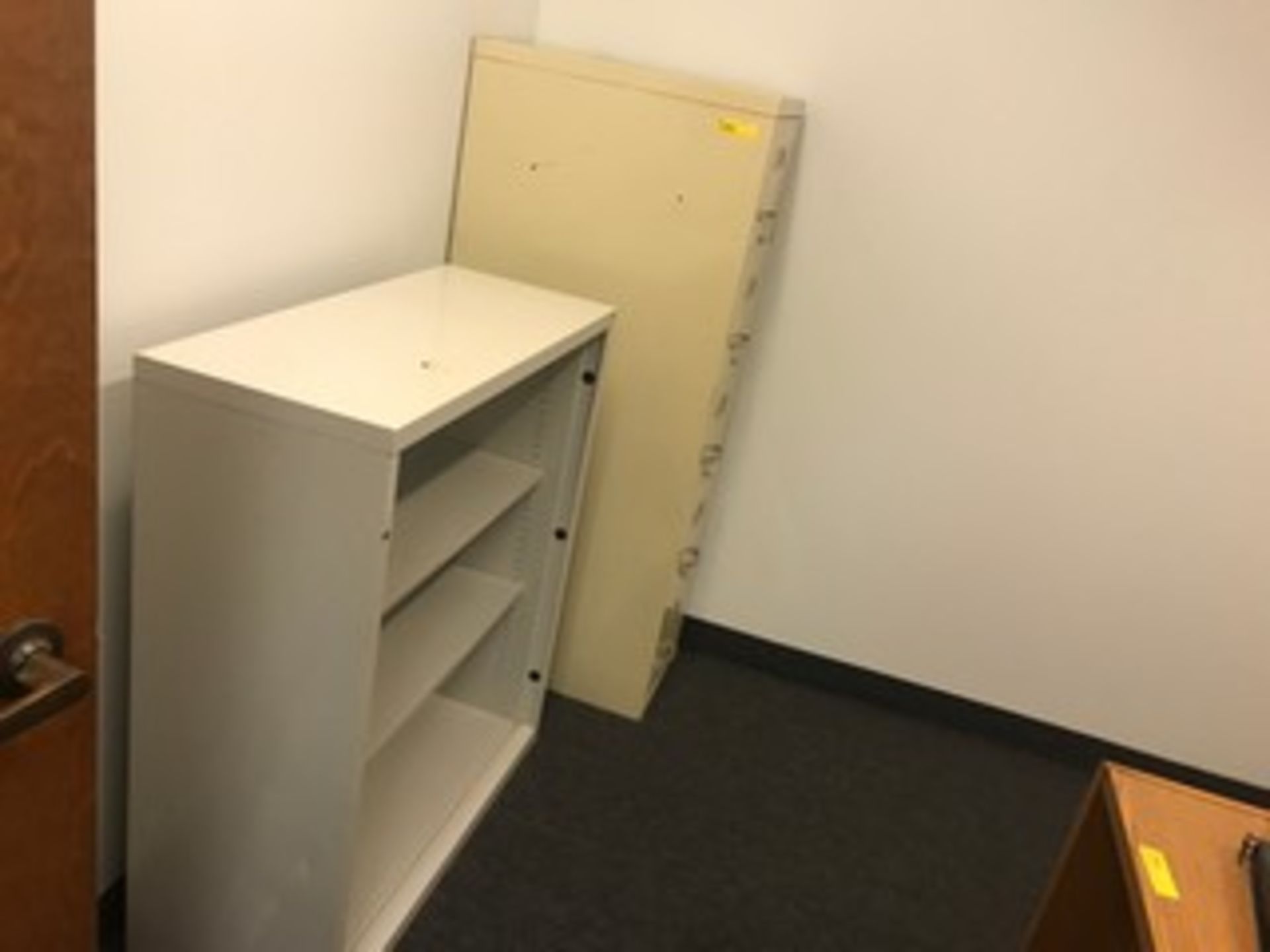 LOT OFFICE FURNITURE - L-SHAPE DESK, BOOKCASE, SHELF, FILE CABINET, ETC (LOCATED IN DALLAS, TX) - Image 3 of 3