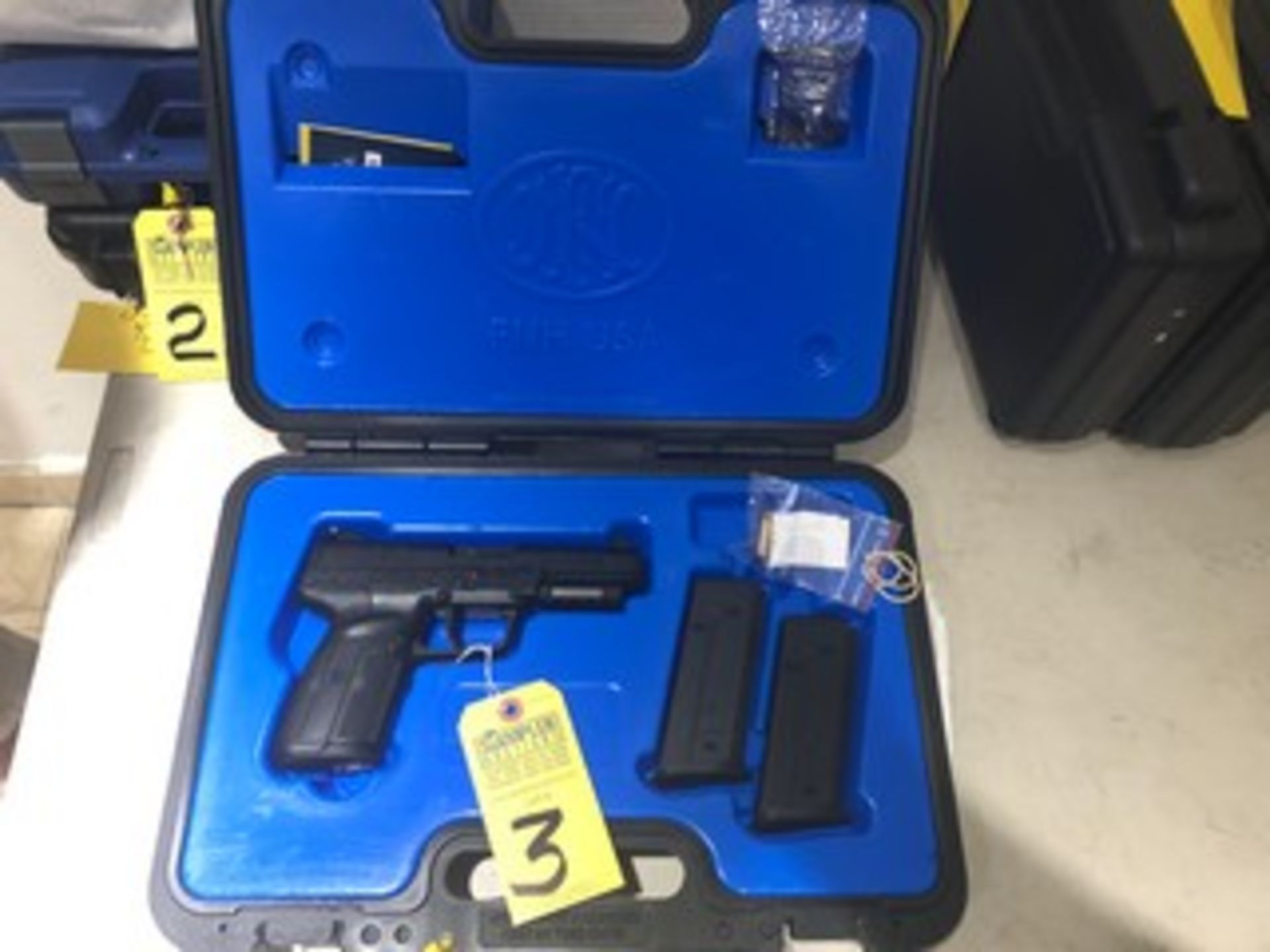 FN FIVE-SEVEN SEMI-AUTOMATIC PISTOL (5.7x28mm) - 3 MAGAZINES / PICATINNY RAIL / ORIGINAL CASE