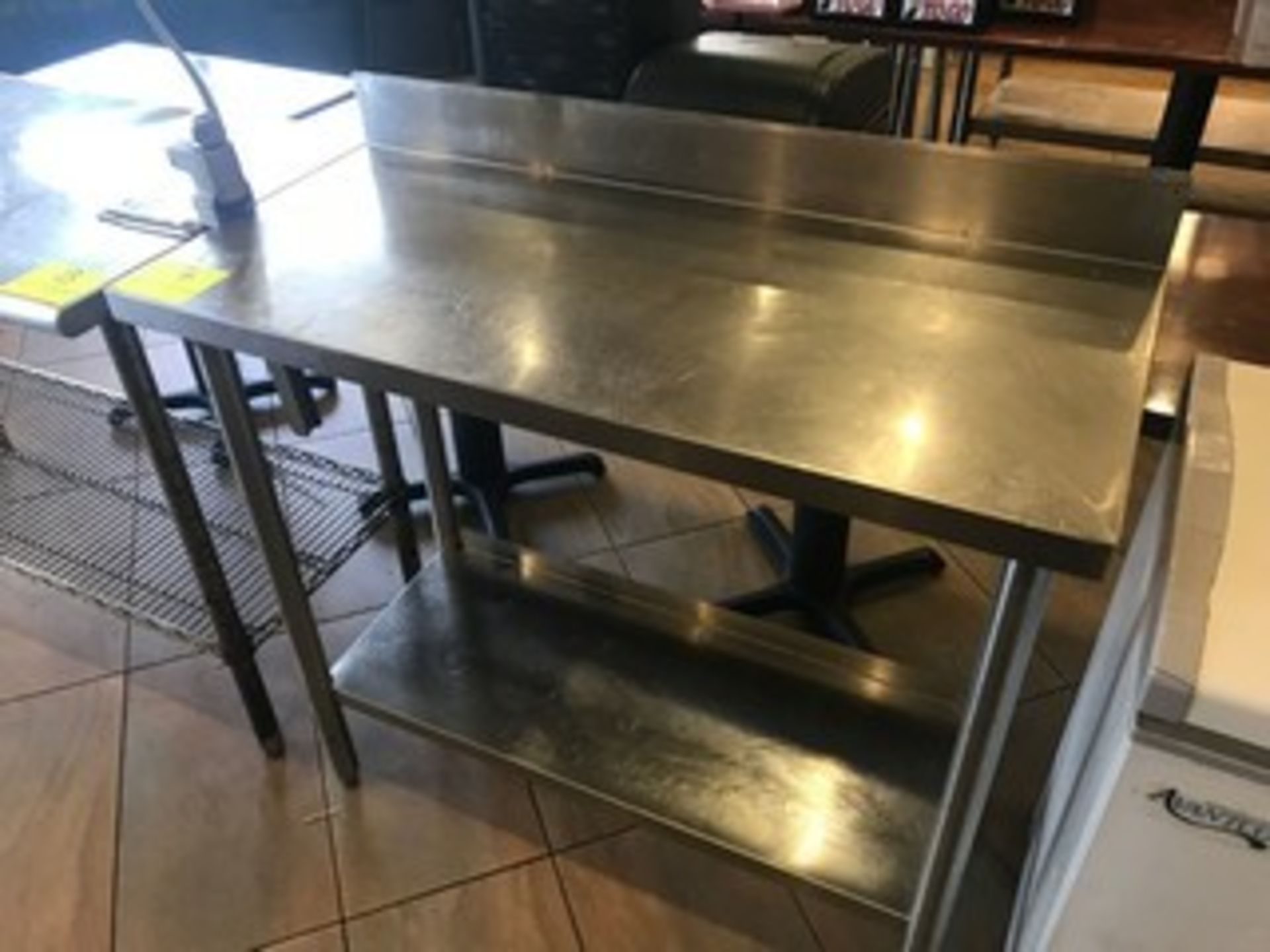 STAINLESS STEEL TABLE WITH BACKSPLASH & STAINLESS STEEL LOWER SHELF - 40'' WIDE x 18'' DEEP