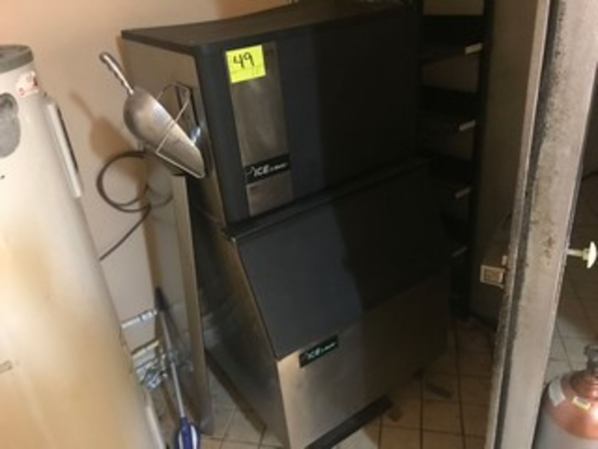 ICE-O-MATIC ICE MAKER WITH BIN