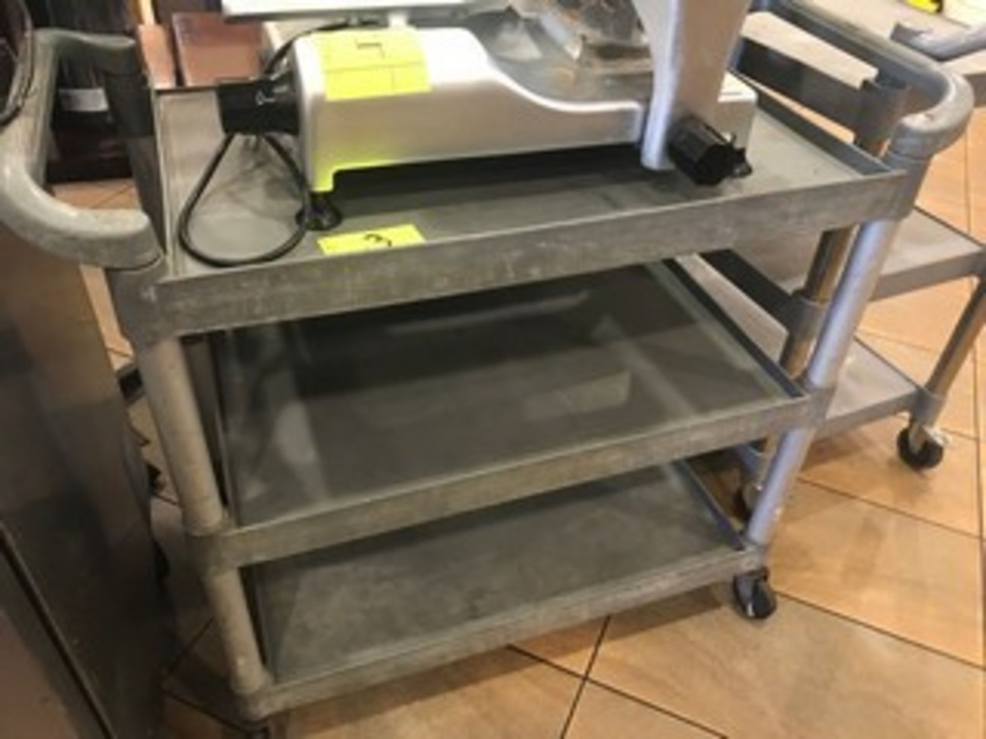 GSW GRAY ROLLING CARTS WITH 3 SHELVES