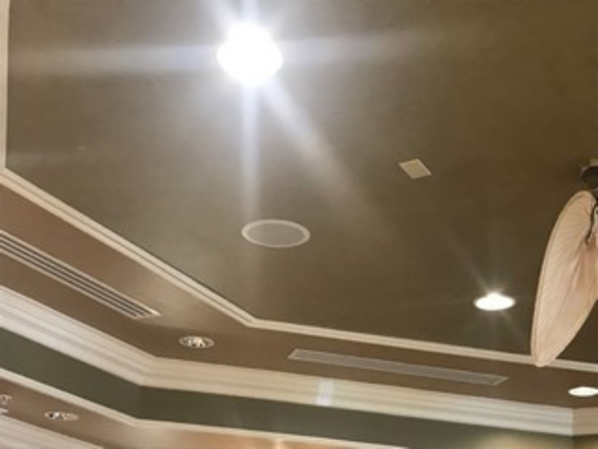 ASSORTED SPEAKERS - 2 CEILING / 1 WALL - Image 2 of 2