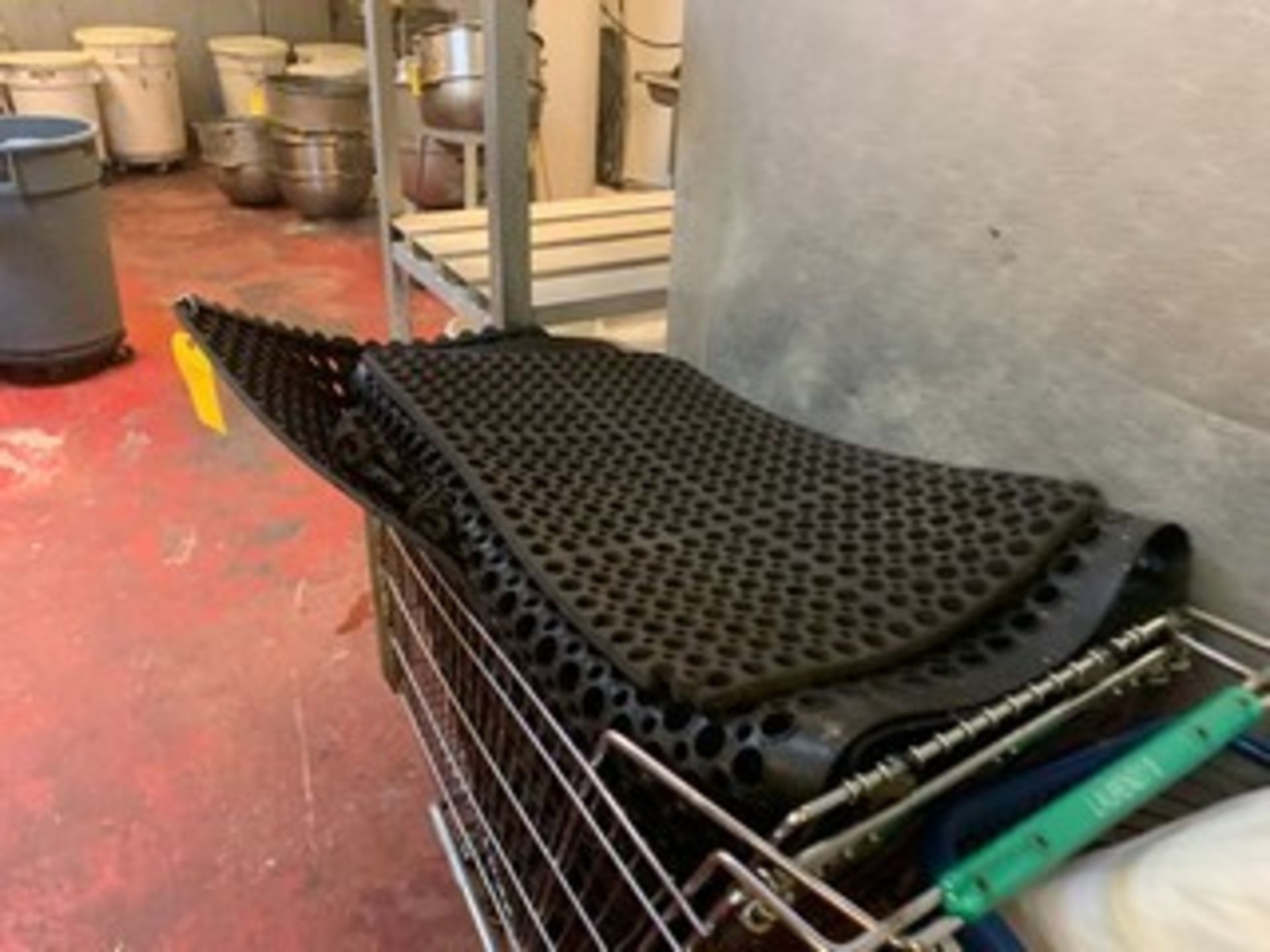 LOT SAFETY MATS