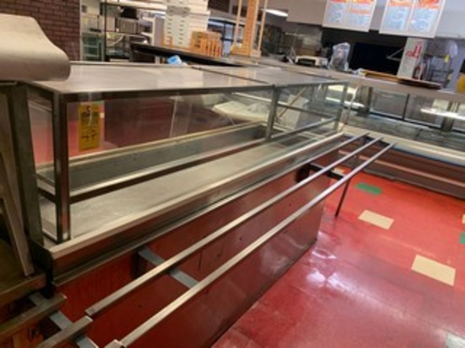 STAINLESS STEEL STEAM TABLE WITH SNEEZE GUARD & RAIL - 14' - Image 3 of 3