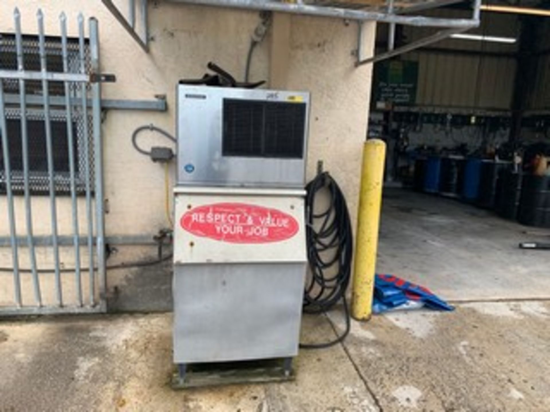 HOSHIZAKI ICE MACHINE