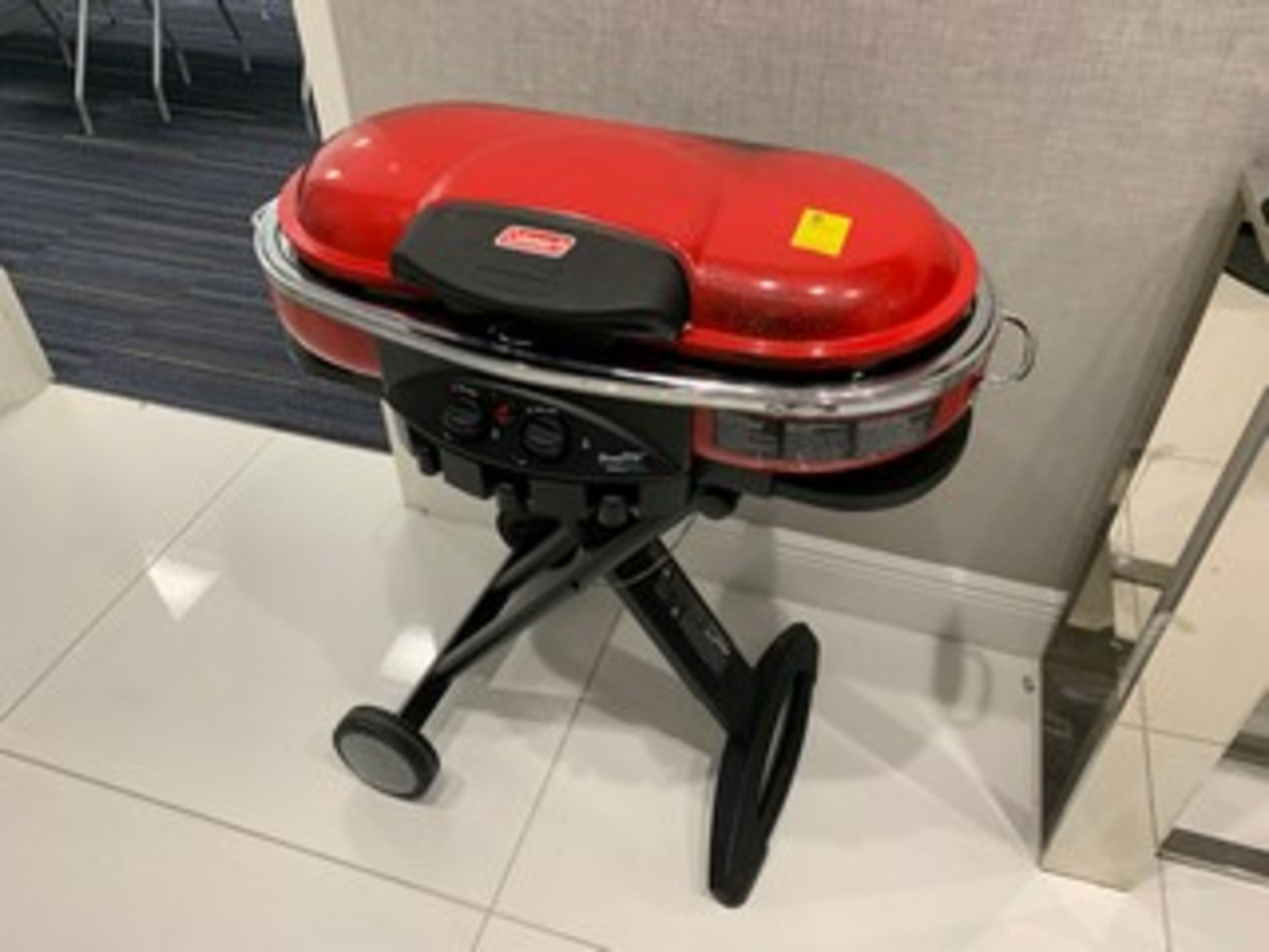 COLEMAN 'ROAD TRIP' GAS GRILL