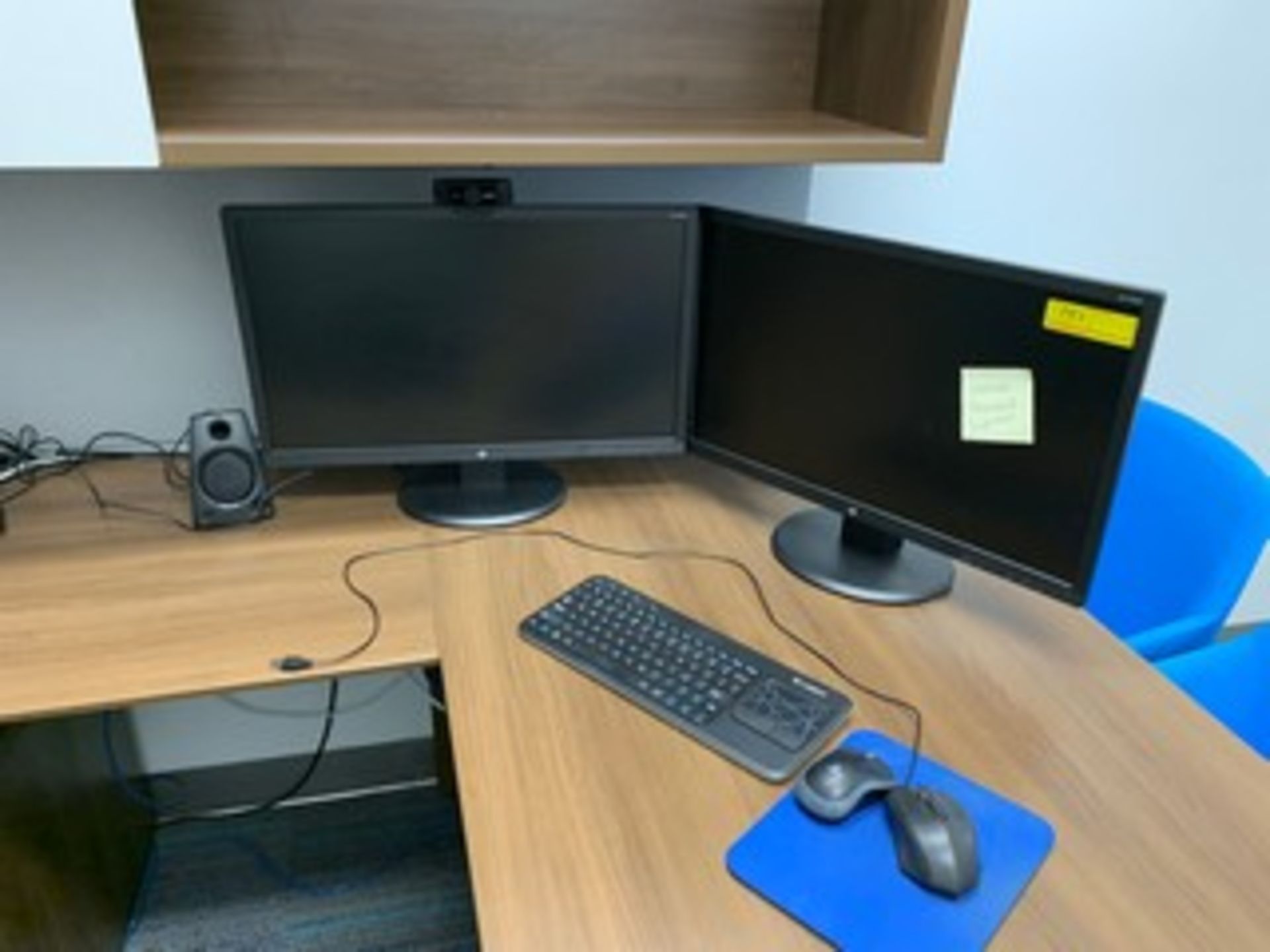 HP FLAT MONITORS - 24''