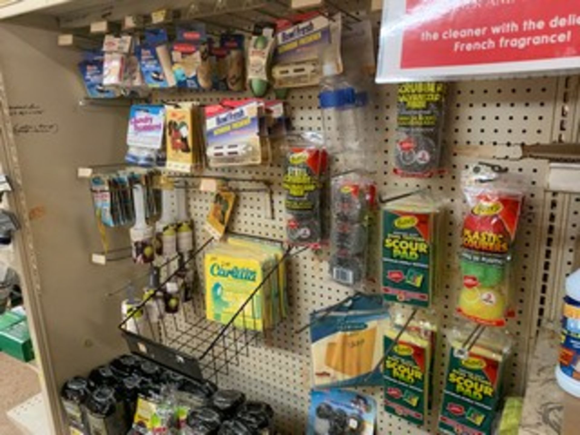 STEEL WOOL PACKS, SPONGES, LINT ROLLERS, SCOTCH BRITE, ETC