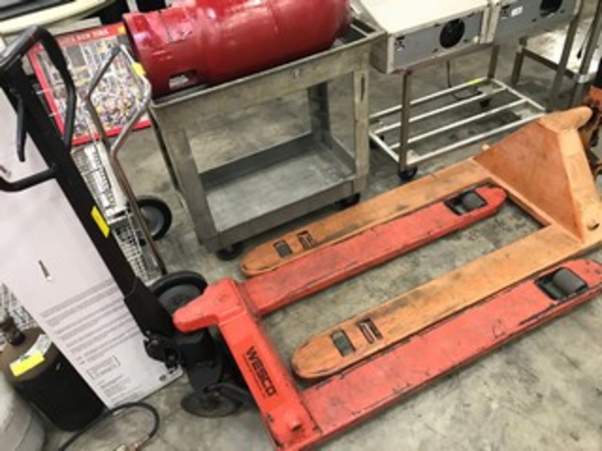 WESSCO RED PALLET JACK