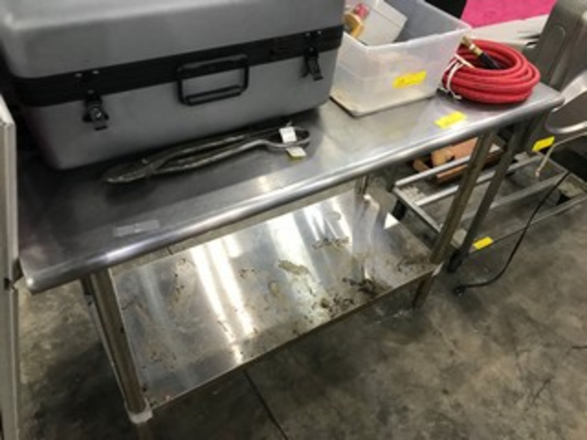 STAINLESS STEEL TABLE WITH STAINLESS STEEL LOWER SHELF