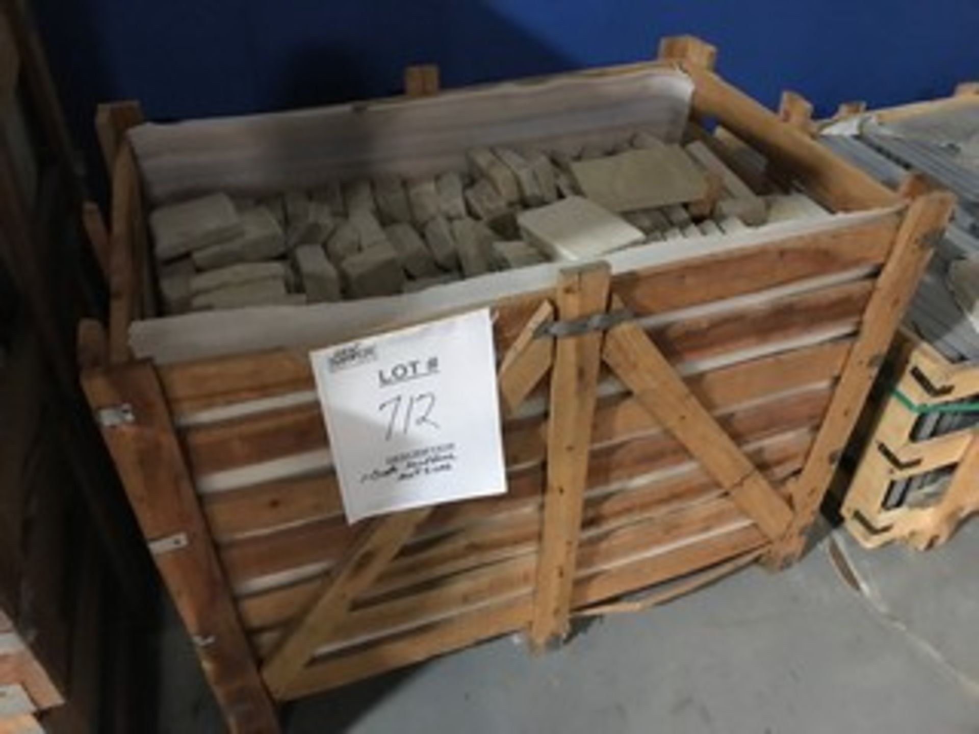 CRATE - INDIAN NATURAL STONE - SANDSTONE - ASSORTED SIZES (1 CRATE)