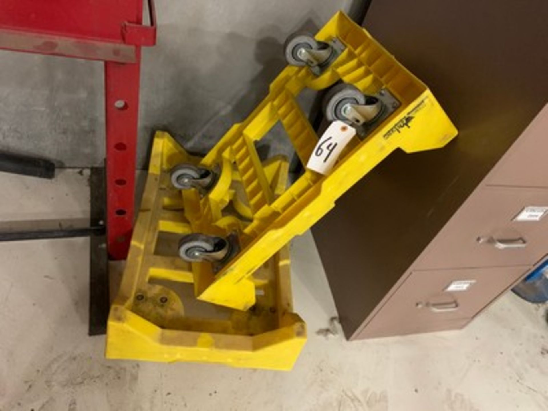 YELLOW NEW HAVEN MOVING EQUIPMENT DOLLIES