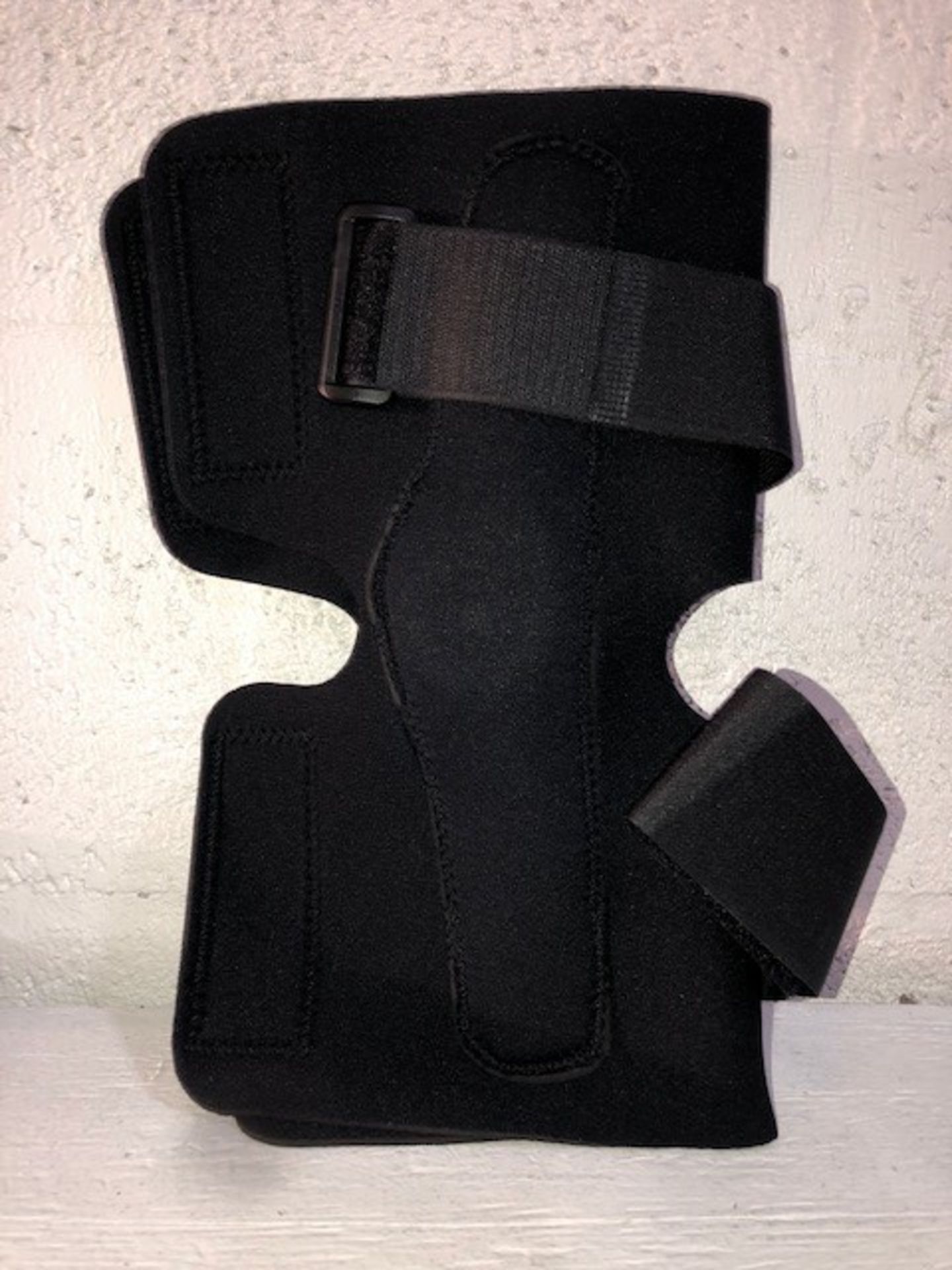 BANYAN ANKLE BRACES (1971L01 - SMALL / MEDIUM LEFT - 74) (1971R01 - SMALL / MEDIUM RIGHT - 82) ( - Image 3 of 13