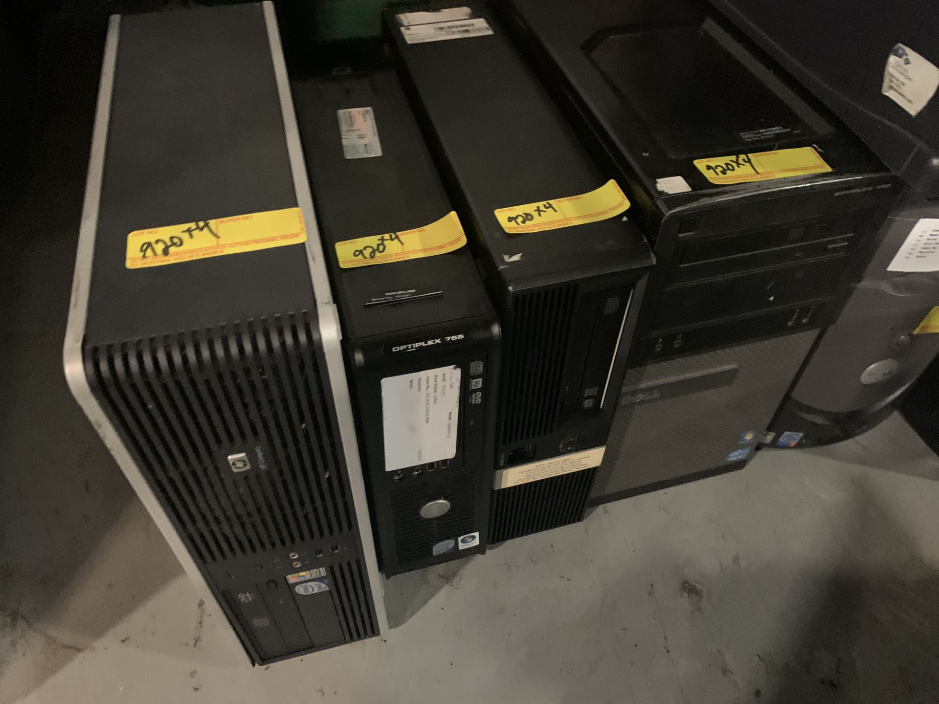 ASSORTED HP & DELL CPU TOWERS