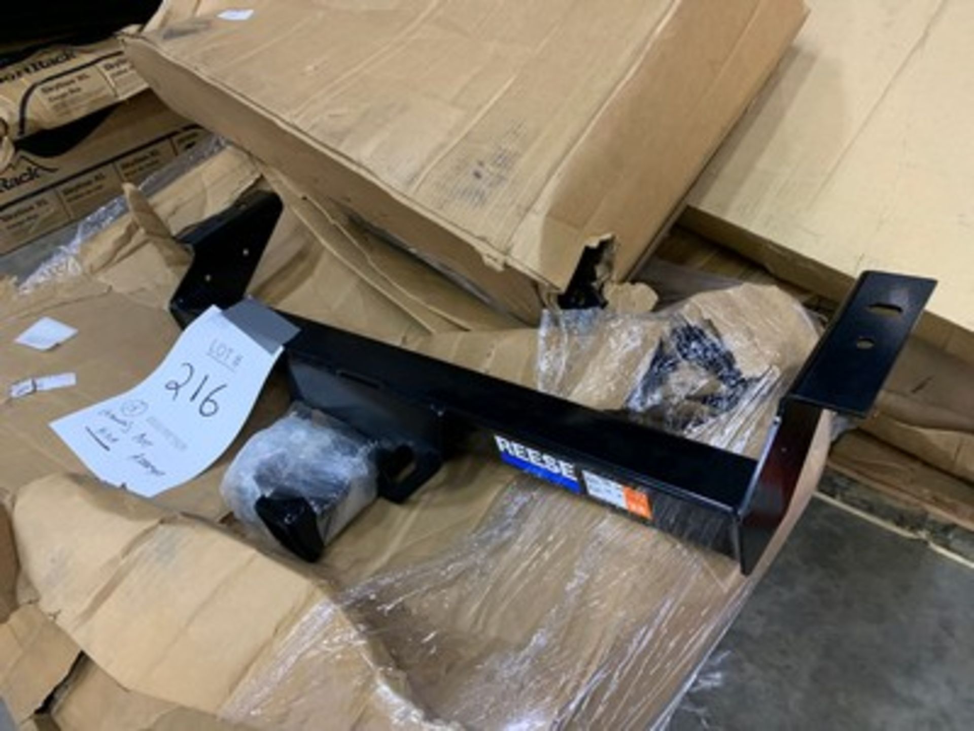 ASSORTED HITCH KITS (2 PALLETS) - Image 2 of 2