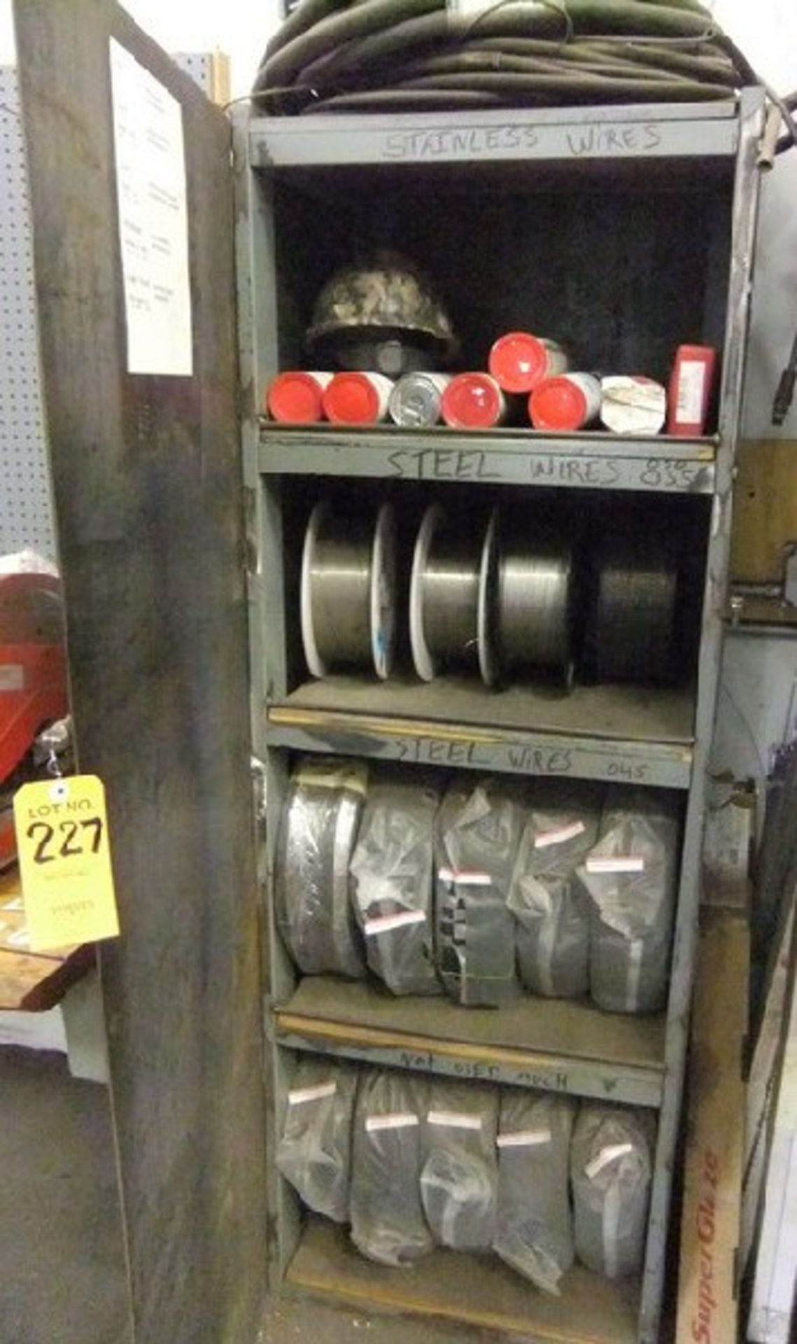 LOT: CABINET W/ WELDING SUPPLIES