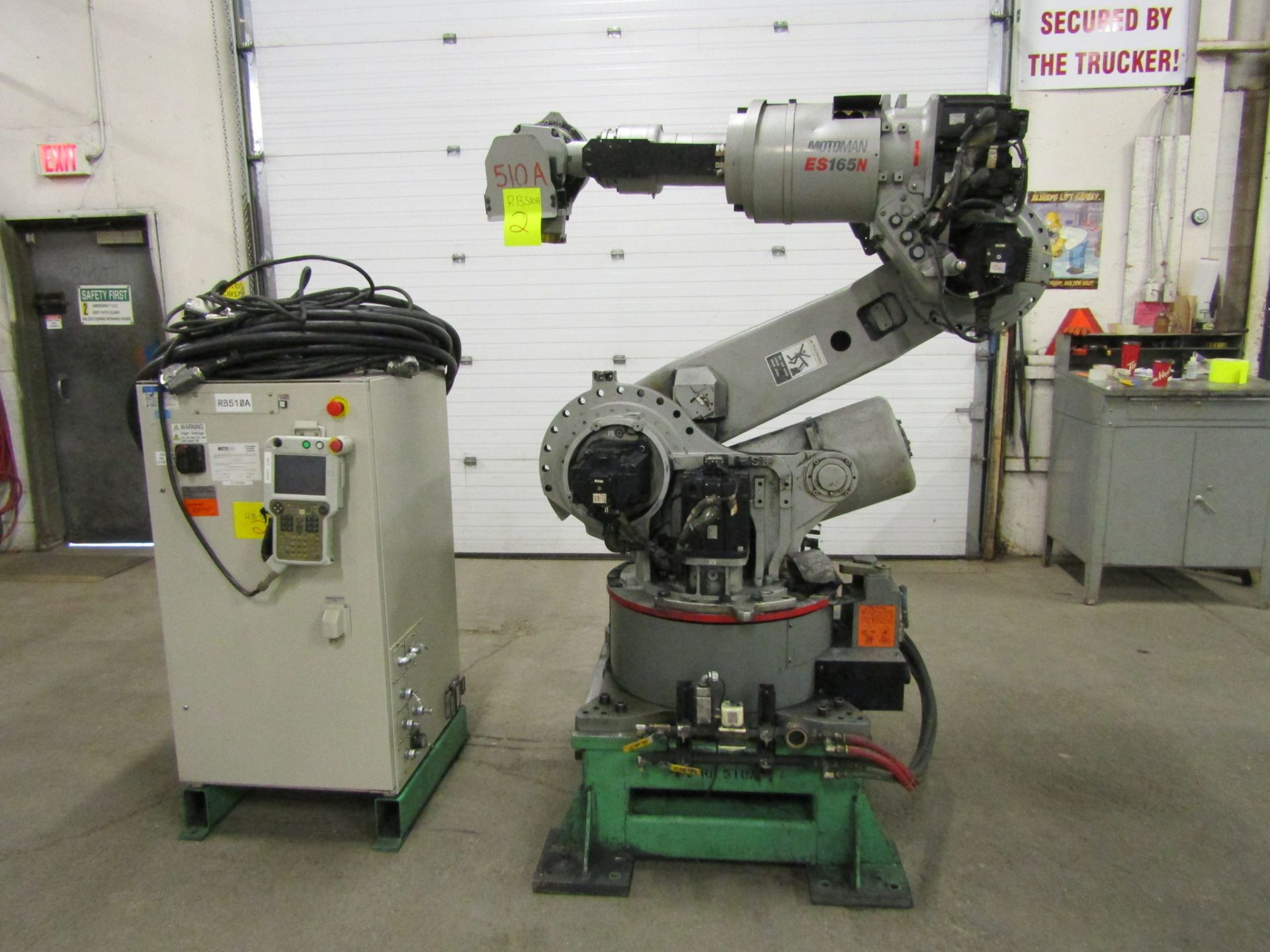 2008 Motoman ES165N Robot 165kg Capacity with Controller COMPLETE with Teach Pendant, Cables