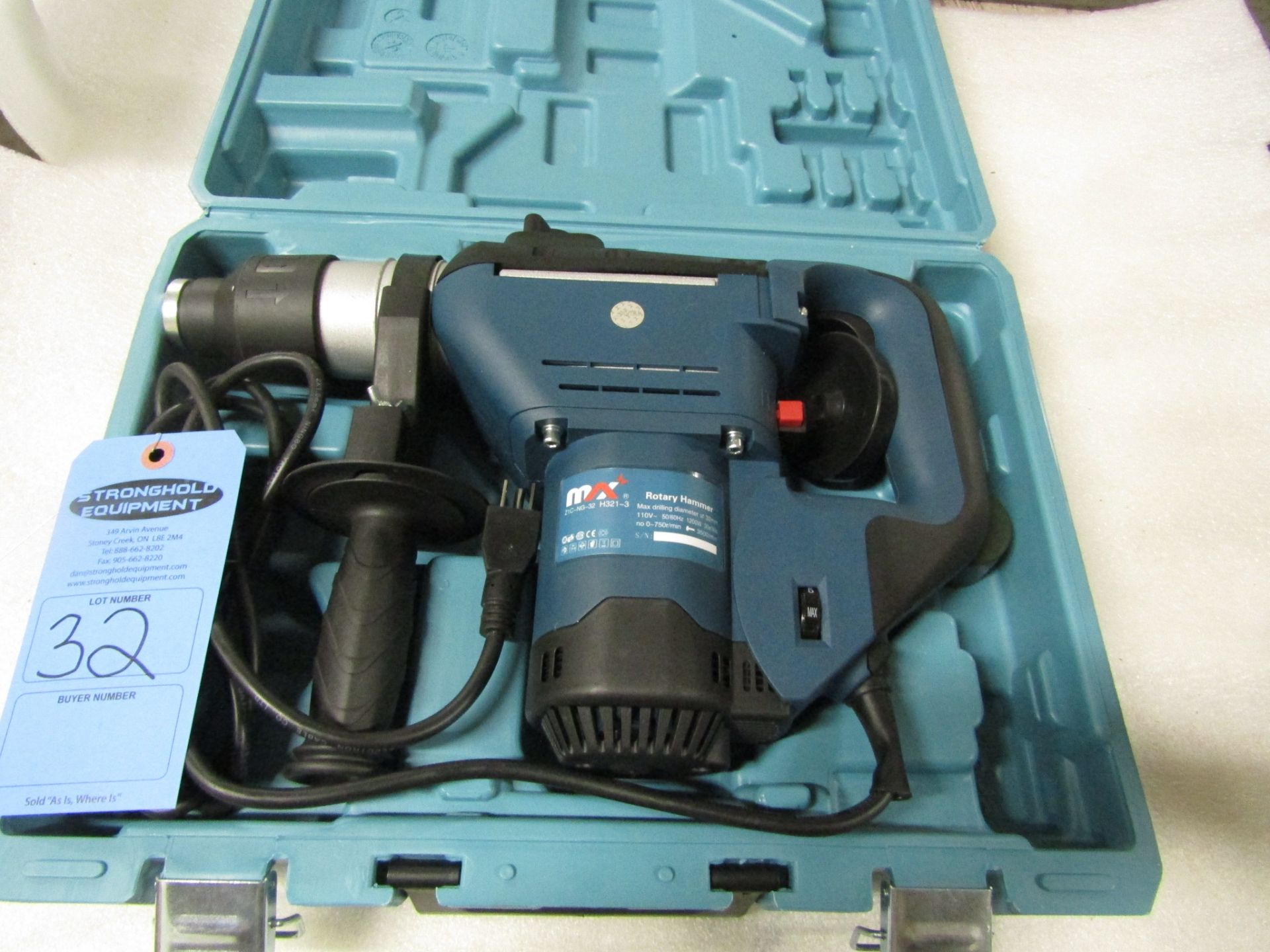 BRAND NEW Max Electric Rotary Hammer unit with 32mm / 1.25" max drilling diameter - model H-321