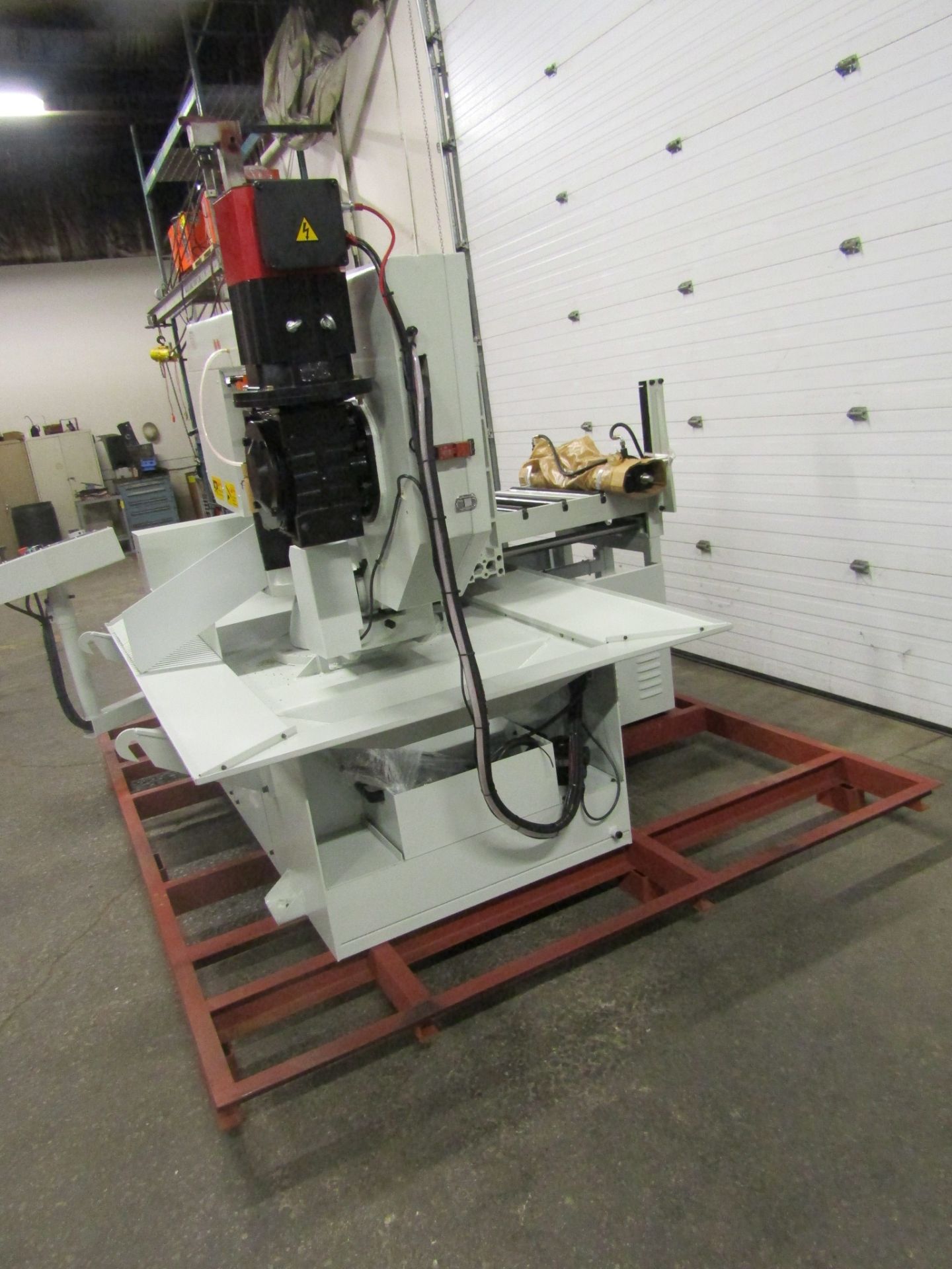 Magnum BSM-2618A Fully Automatic CNC Horizontal Band Saw - 26 X 18 inch HUGE CUTTING CAPACITY - Image 4 of 4