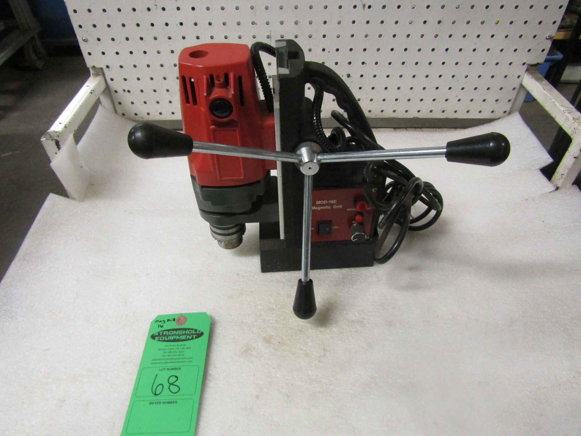 Mag Drill COMPLETE with drill Chuck - 680RPM 110V MINT & UNUSED