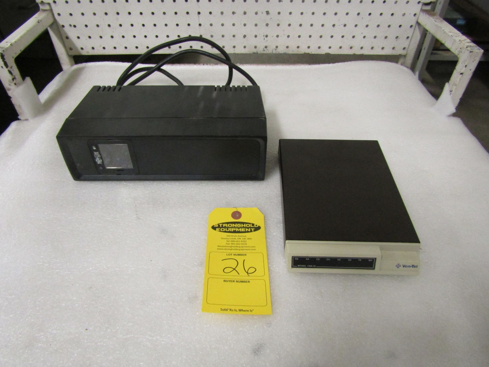 TRIPP LITE electrical surge protectors - OMNI 900LCD with Ven-Tel controller model 1200-32