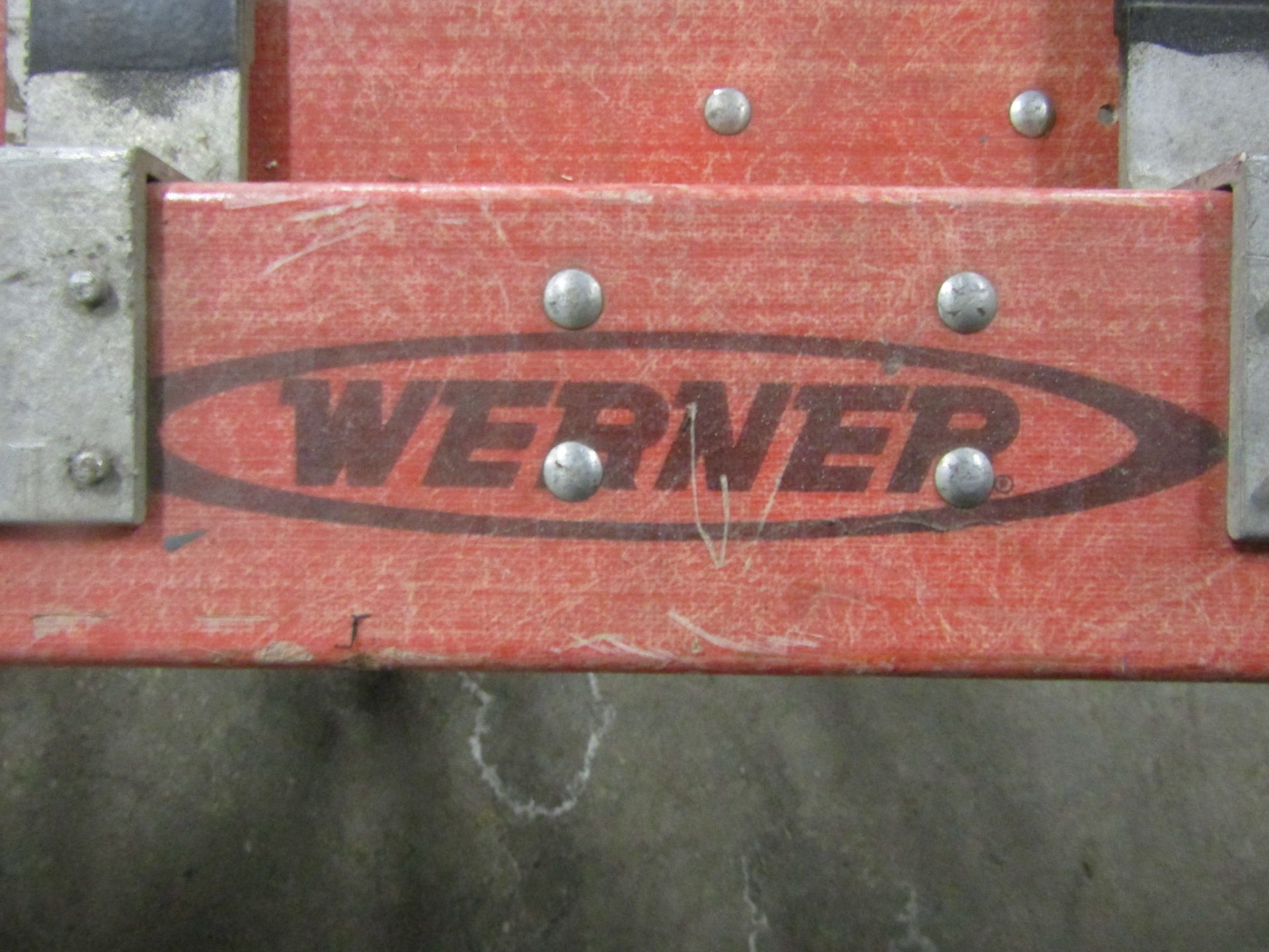 Werner Ladder 20' to 40' extendable - Image 2 of 2