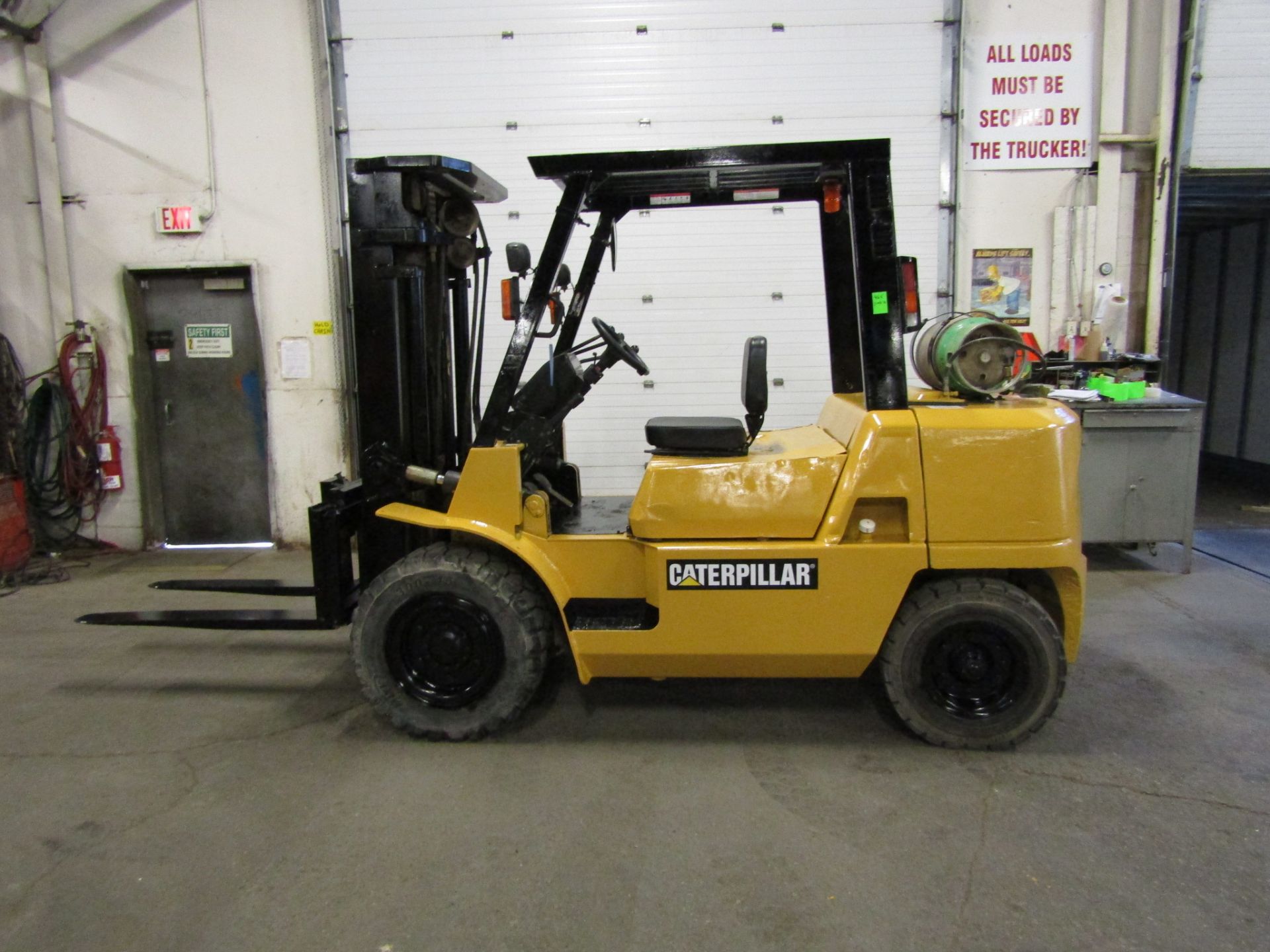 CAT 8000lbs OUTDOOR Forklift LPG (propane) with sideshift & 3-stage mast (no tank included)