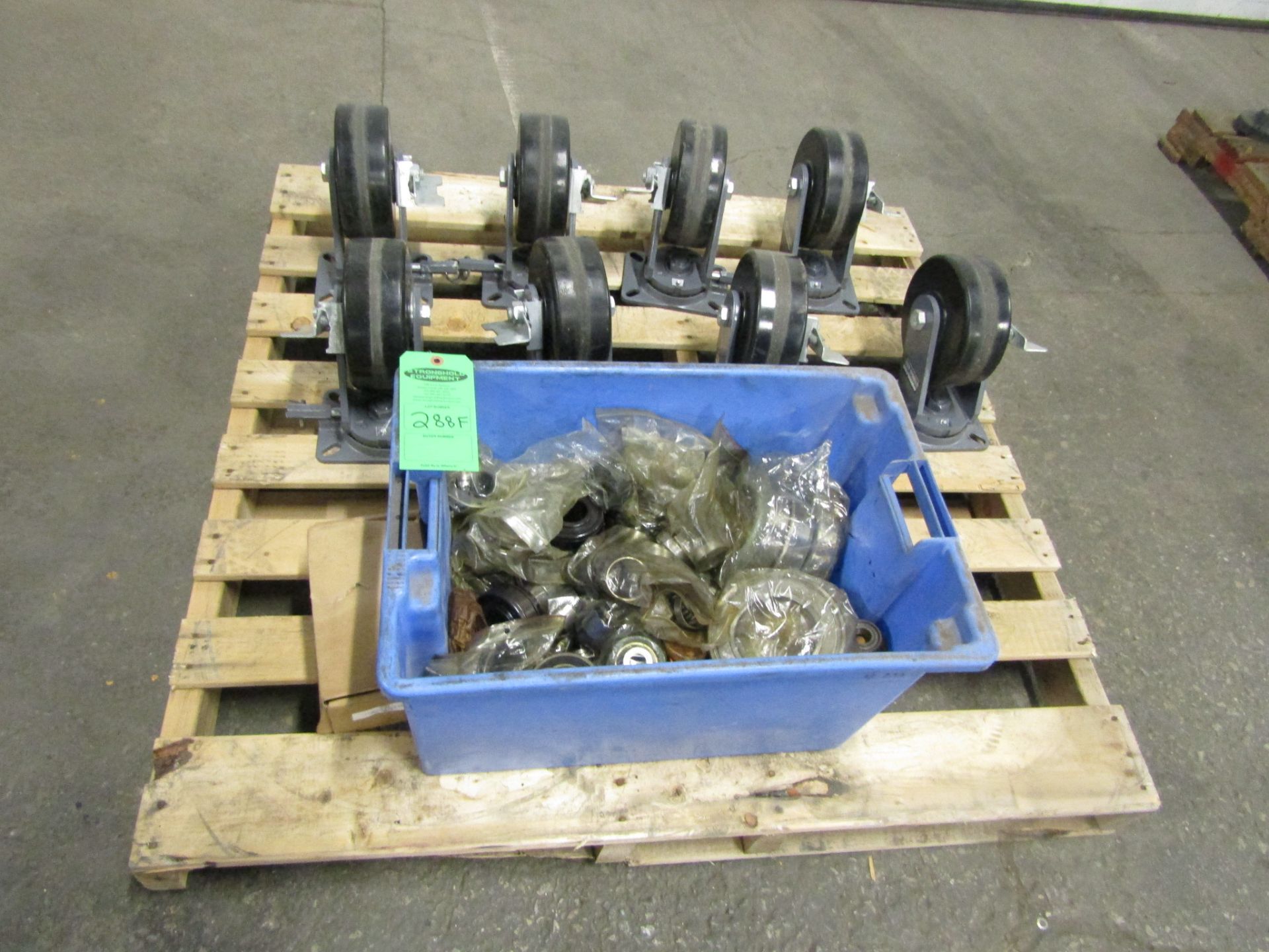 Lot of 8 Casters / Wheels heavy duty with LARGE LOT OF BEARINGS