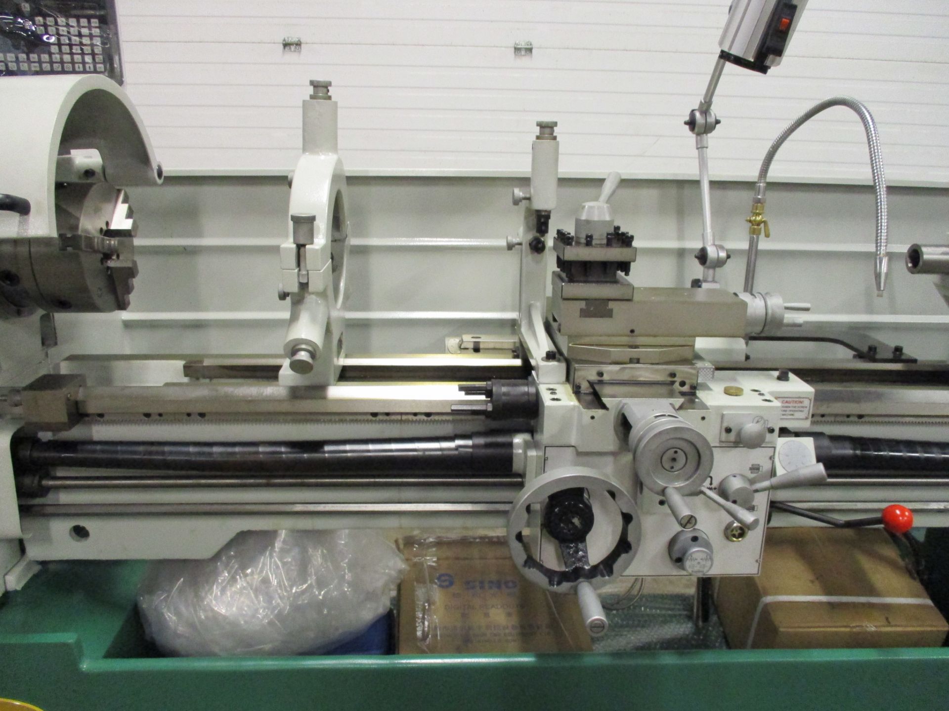 Bernardo Macchina Engine Lathe model BL1660 - 16" Swing with 60" Between Centres - complete with DRO - Image 2 of 5