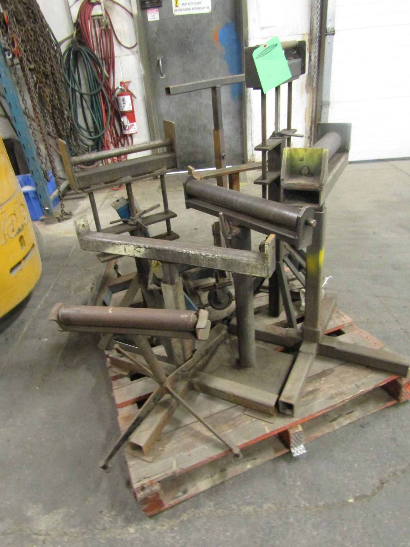 Lot of Saw roller extension - for long pipe/bar