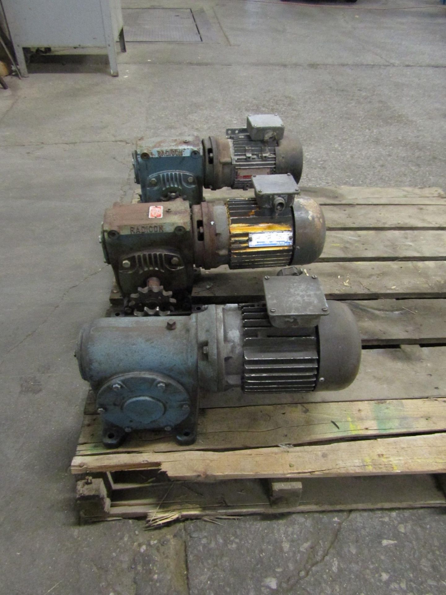 Lot of 3 x Gear motors