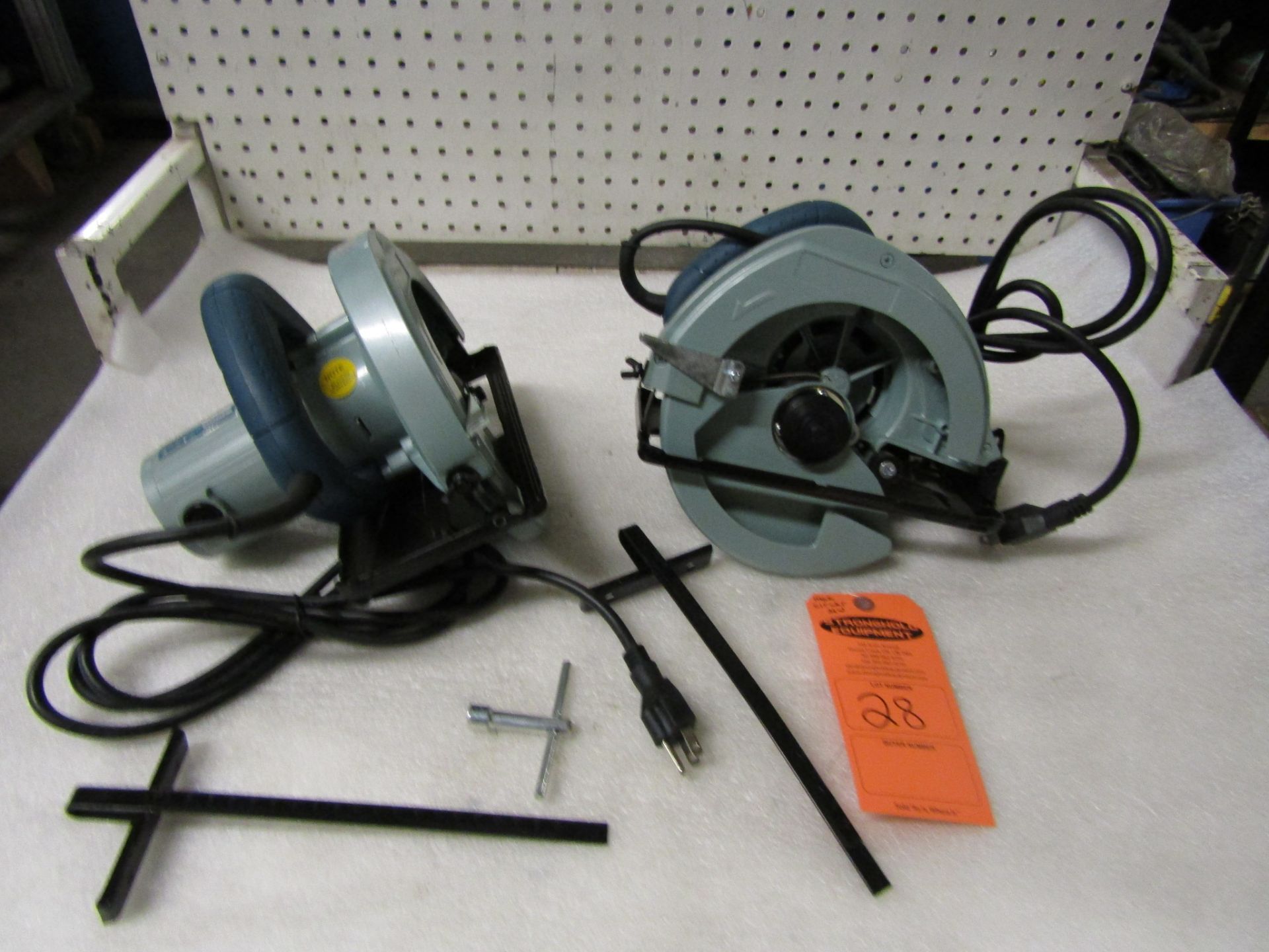 Lot of 2 (2 units) BRAND NEW Max Cirular "Skil" Saw