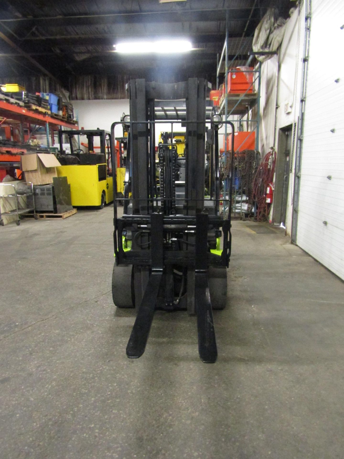 2014 Clark 5000lbs Capacity Forklift with 3-stage mast and sideshift - LPG (propane) AMAZING LOW - Image 2 of 2