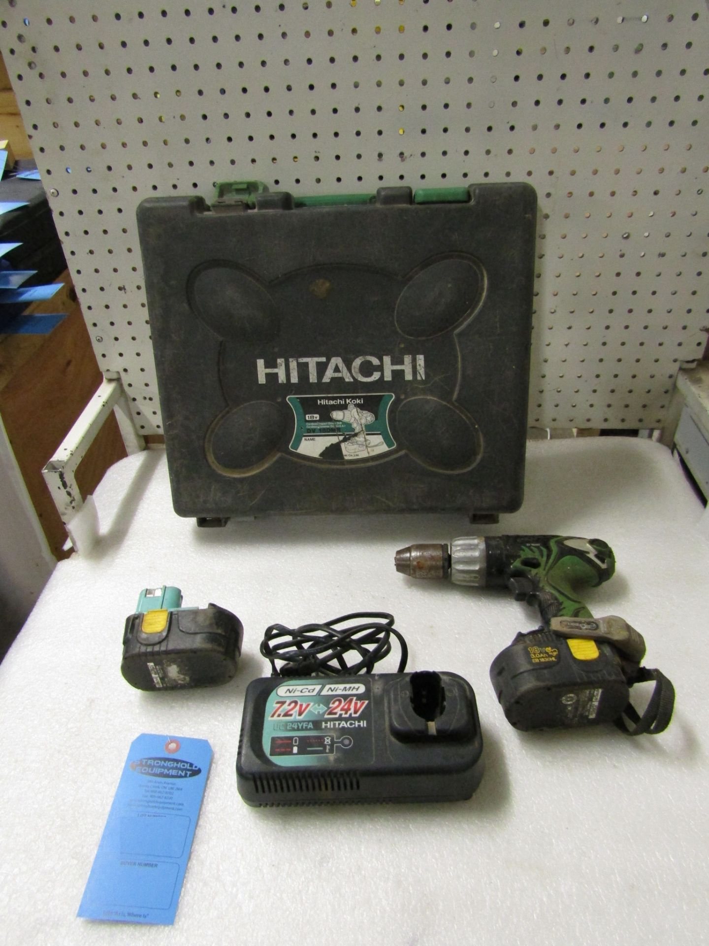 Hitachi Cordless Drill with battery and charger