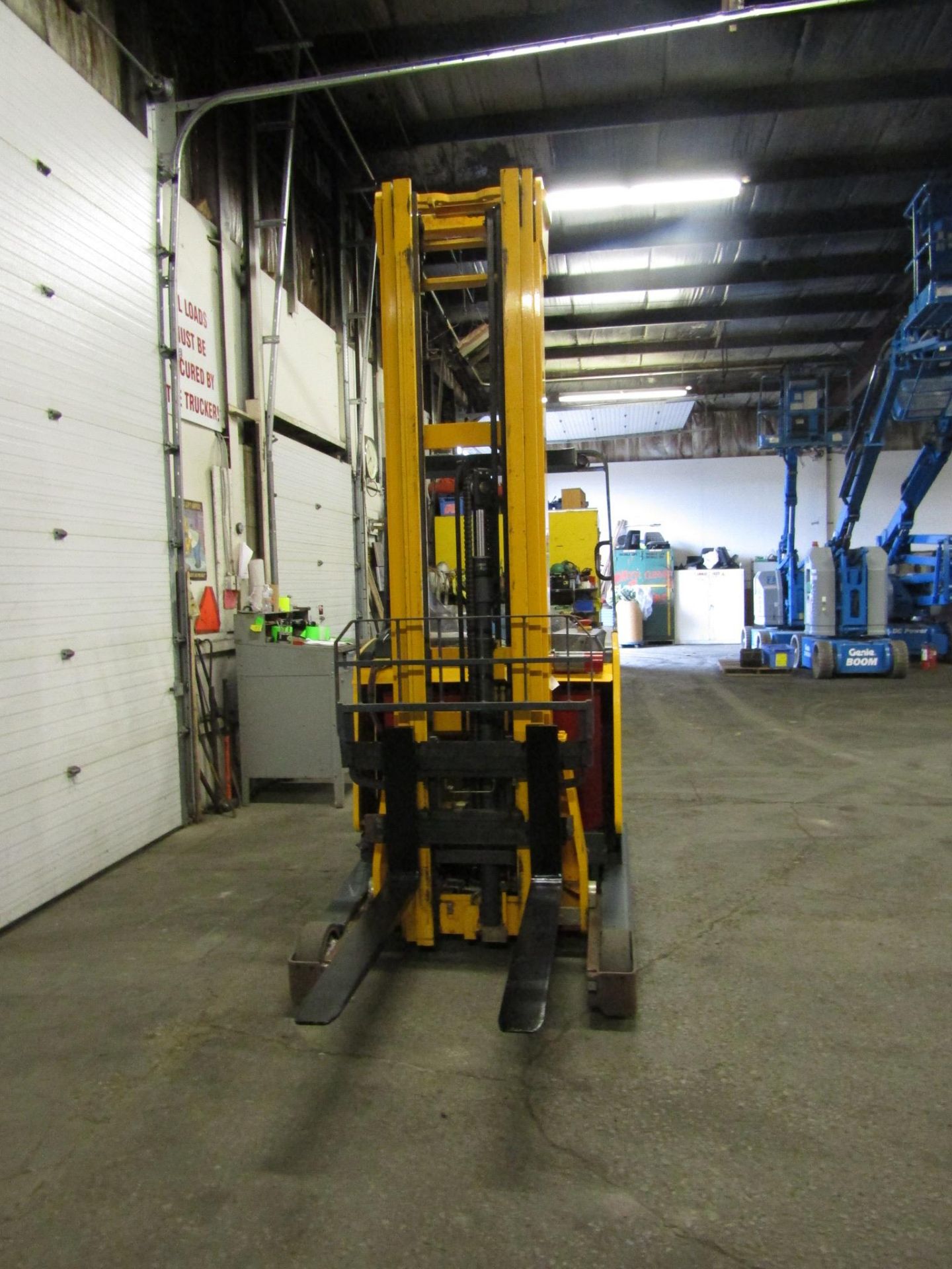 2012 Jungheinrich 3500lbs Capacity Electric Sit Down Reach Truck with 3-stage mast with sideshift - Image 2 of 3