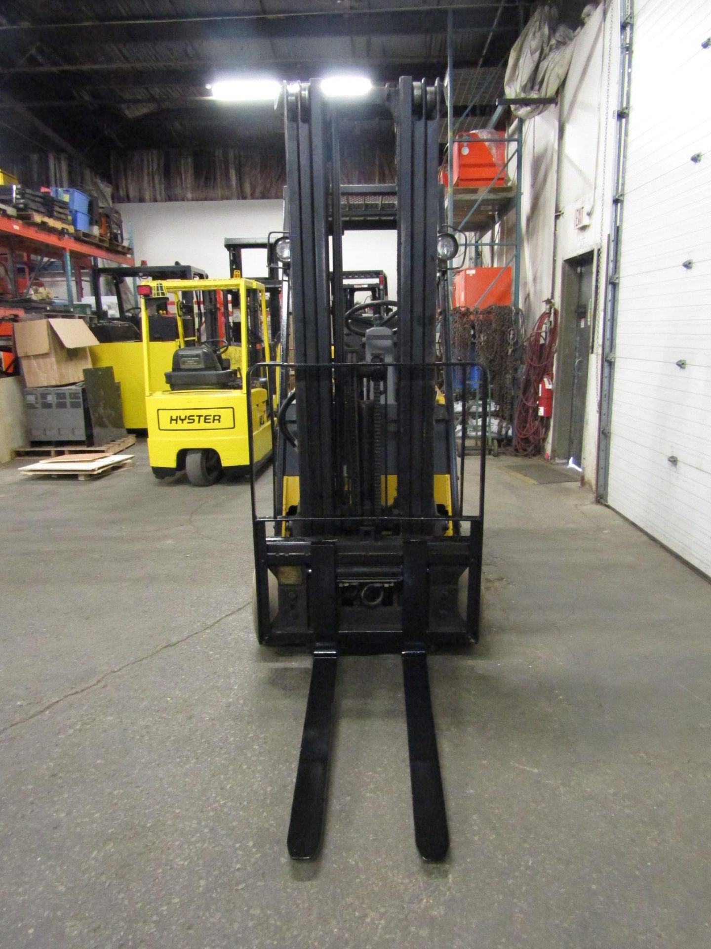 FREE CUSTOMS DOCS & 0 DUTY FEES - Yale 3000lbs Electric Forklift with sideshift 3-stage mast - Image 2 of 2