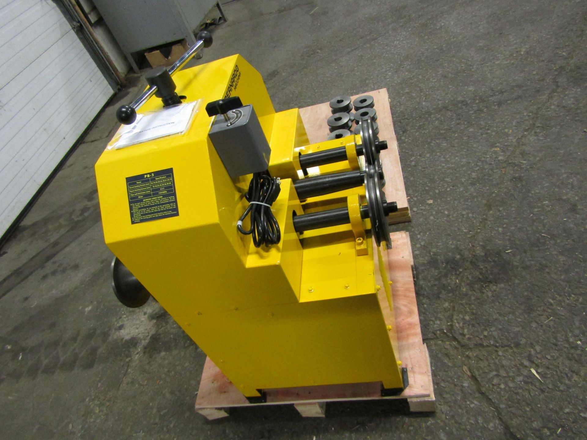 Bernardo Pyramid Angle Rolls Conduit Bender - Tube Bender with 22 dies 0.5-3" capacity MINT / UNUSED - Image 3 of 3