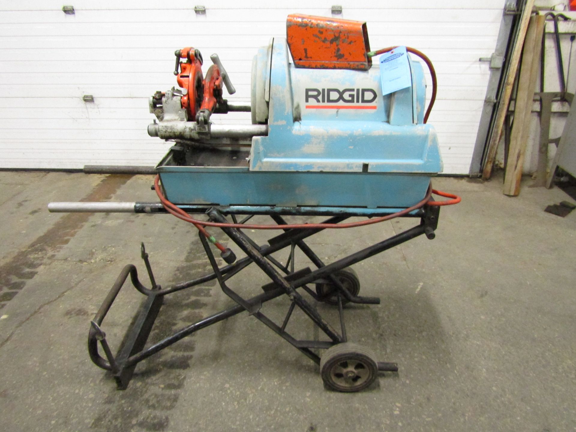 Ridgid model 1822 Pipe Threader mobile on wheels with Dies and Cutter (all included in pictures)