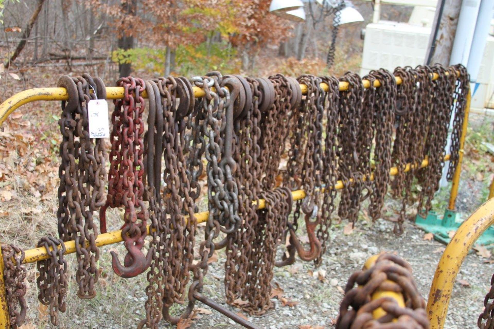 Chains and Hooks, 20 Assorted, NOT including rail