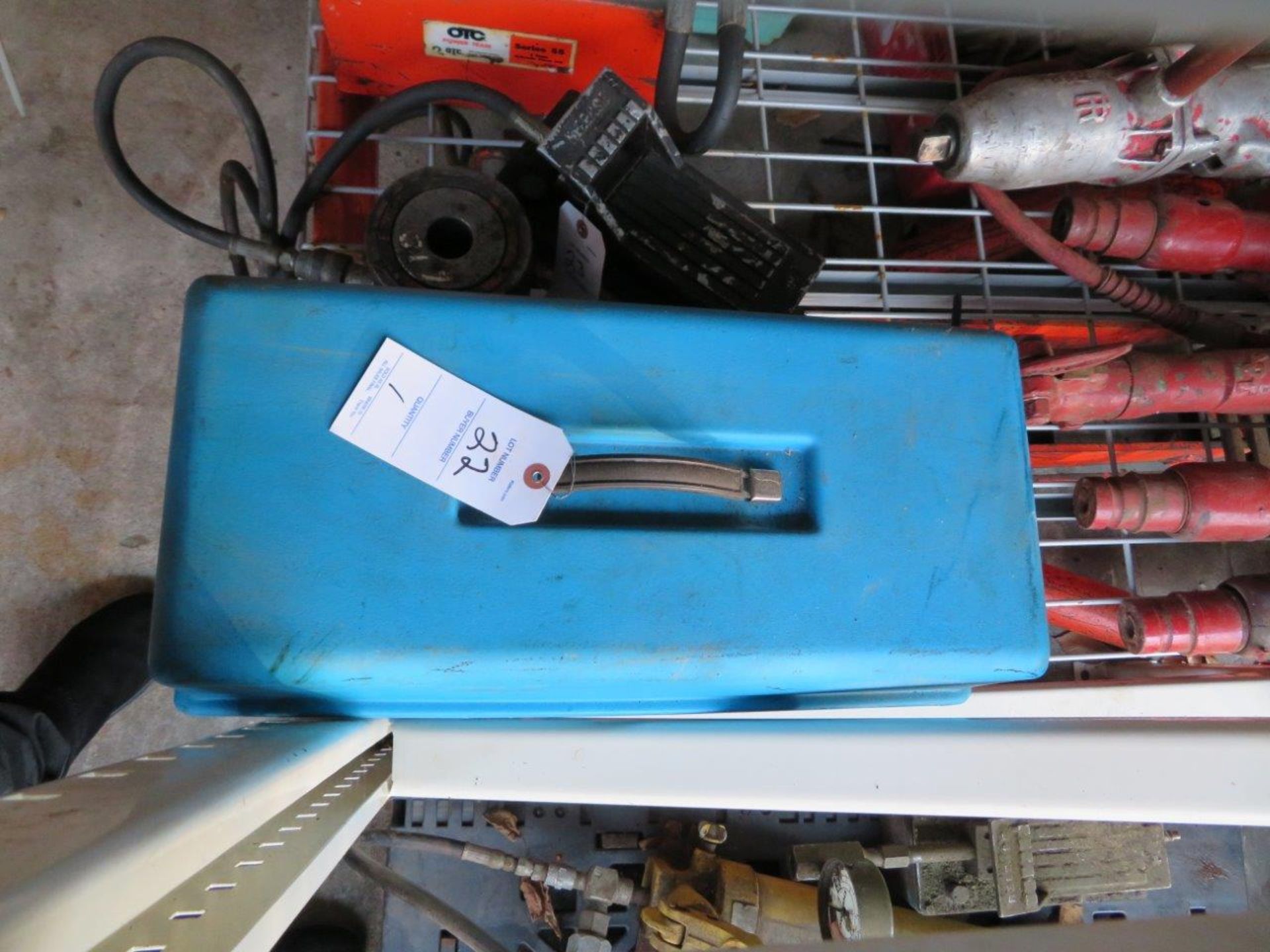 4-Ton Porta Power Kit in Plastic case - Image 3 of 4