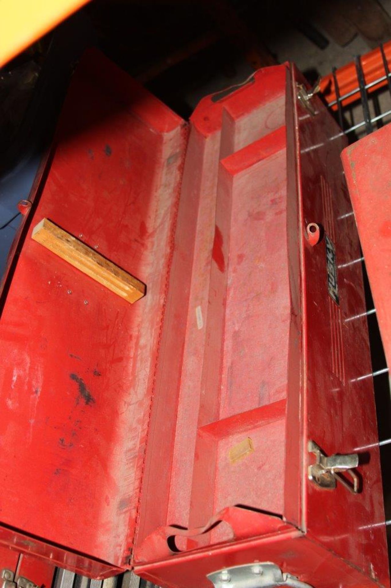 Husky Toolbox, Oversize Red - Image 3 of 3