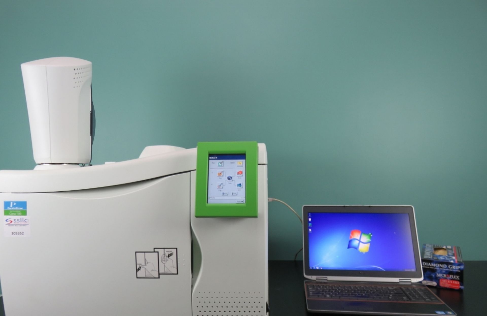 Perkin Elmer Clarus Gas Chromatography