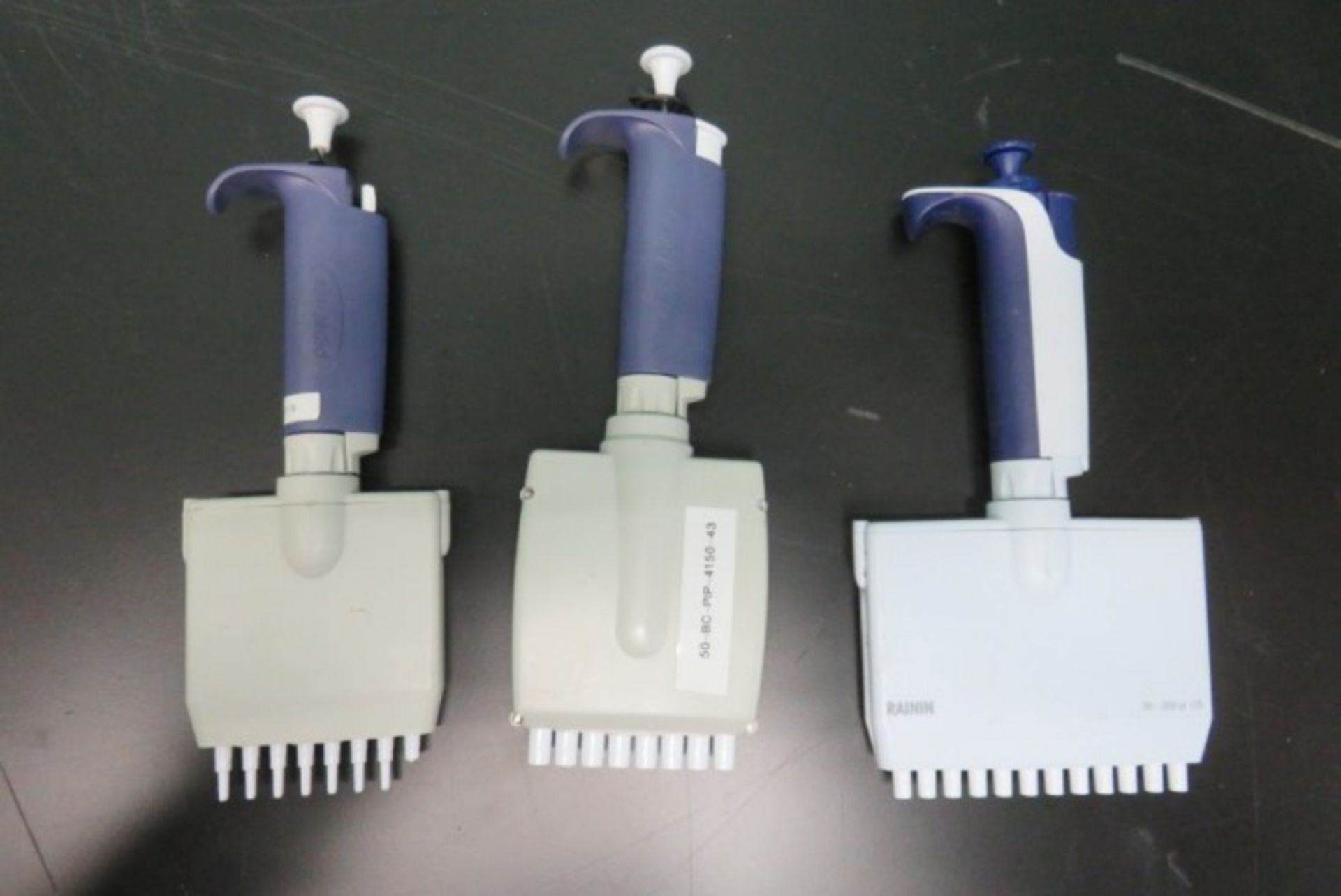 Lot of Multichannel Pipettes